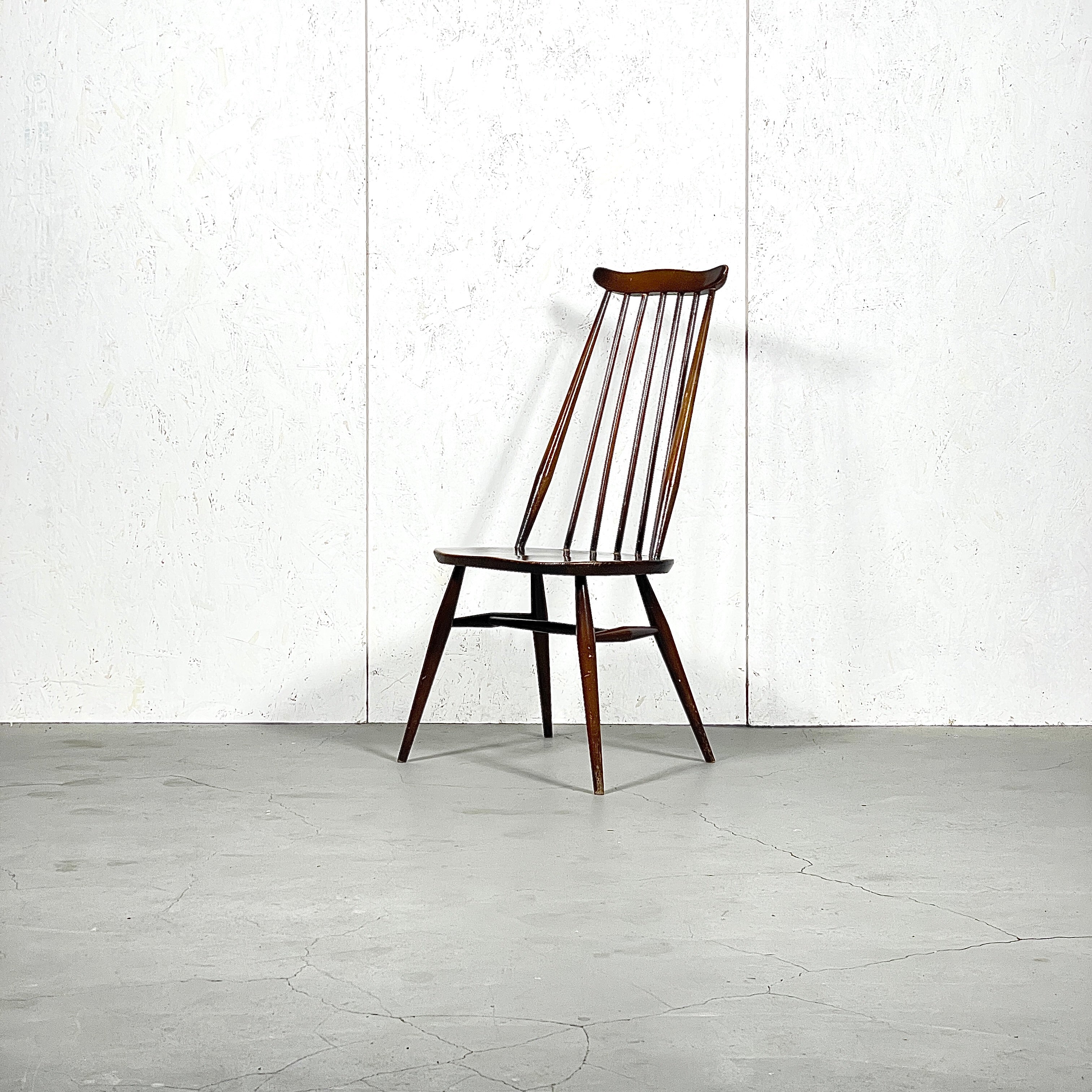 ERCOL(アーコール) /ゴールドスミスチェア ダークコロニアル (4) ERCOL(アーコール) / GOLDSMITH CHAIR DARK ゴールドスミス