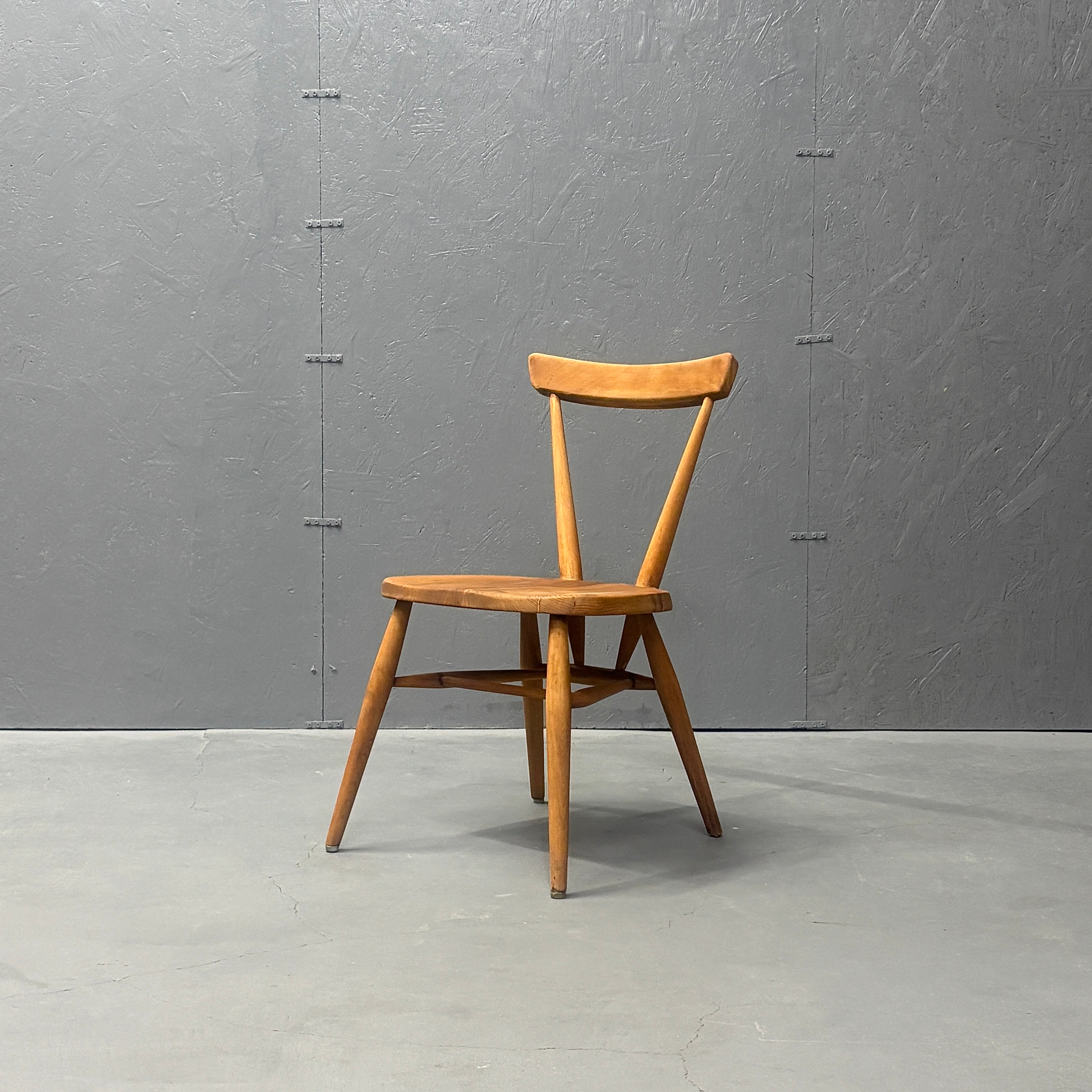 ERCOL(アーコール) / スタッキングチェア (305) ERCOL(アーコール) / STACKING CHAIR スタッキングチェア (305