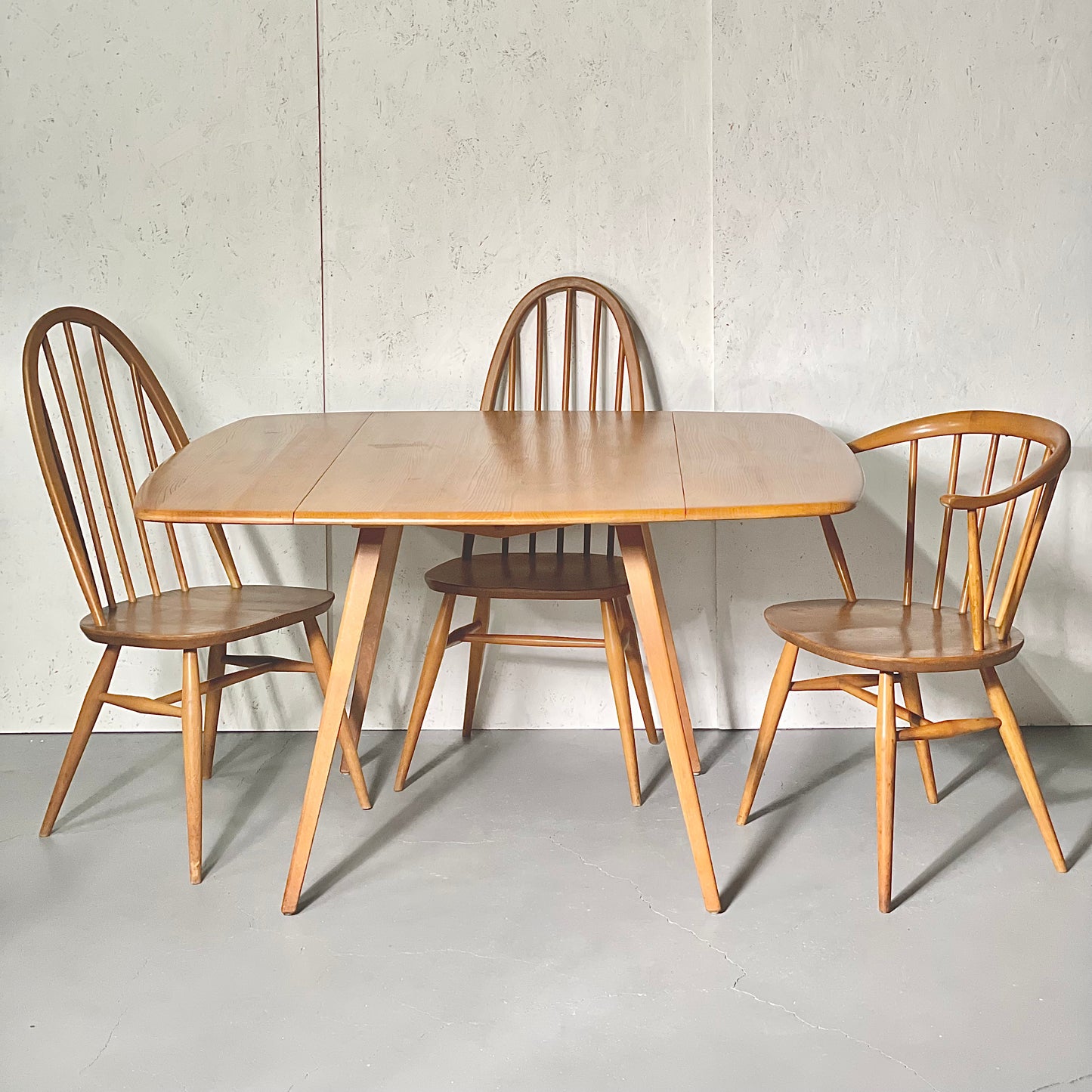 NONOR FURNITURE