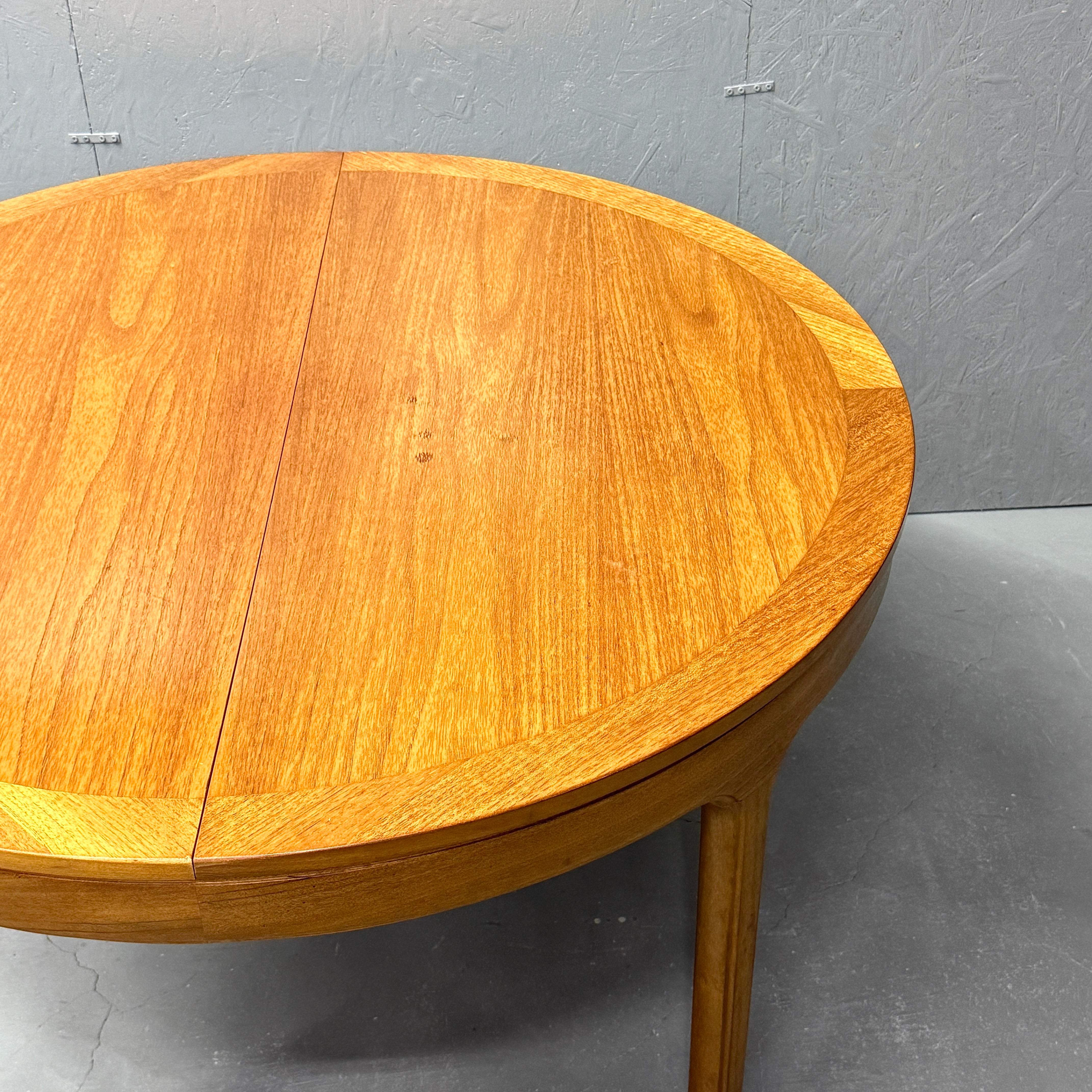 Nathan エクステンション ラウンドテーブル (402) Nathan(ネイサン) / EXTENSION ROUND TABLE エクステンション ラウンド