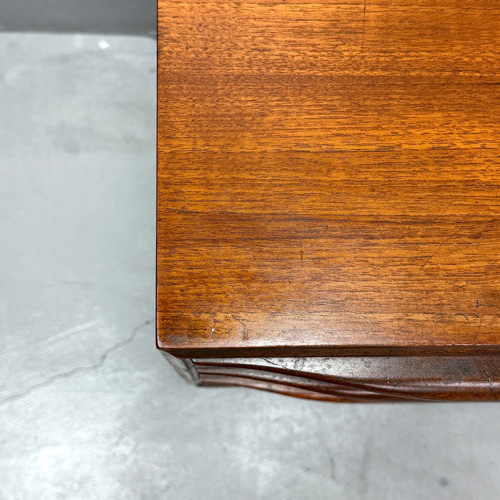 
                      
                        A.H.McINTOSH(マッキントッシュ) /  DUNVEGAN Sideboard (401)
                      
                    