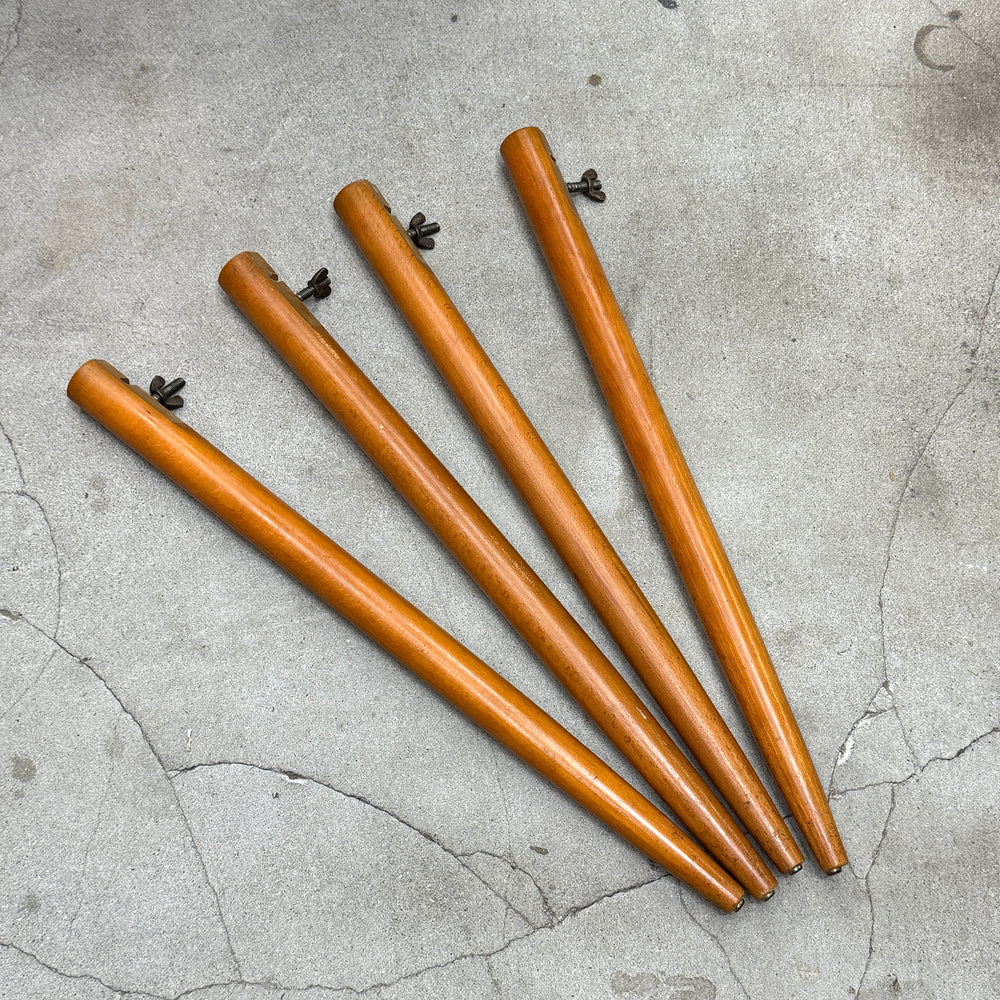 
                      
                        TEAK EXTENSION ROUND TABLE チークラウンドテーブル (501)
                      
                    