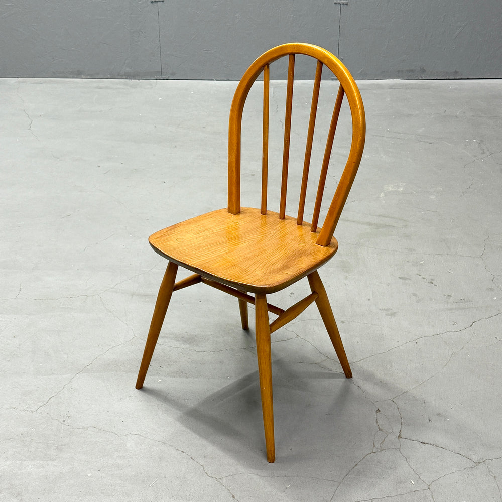 
                      
                        ERCOL(アーコール) / HOOP BACK CHAIR 4本 フープバックチェア (402)
                      
                    