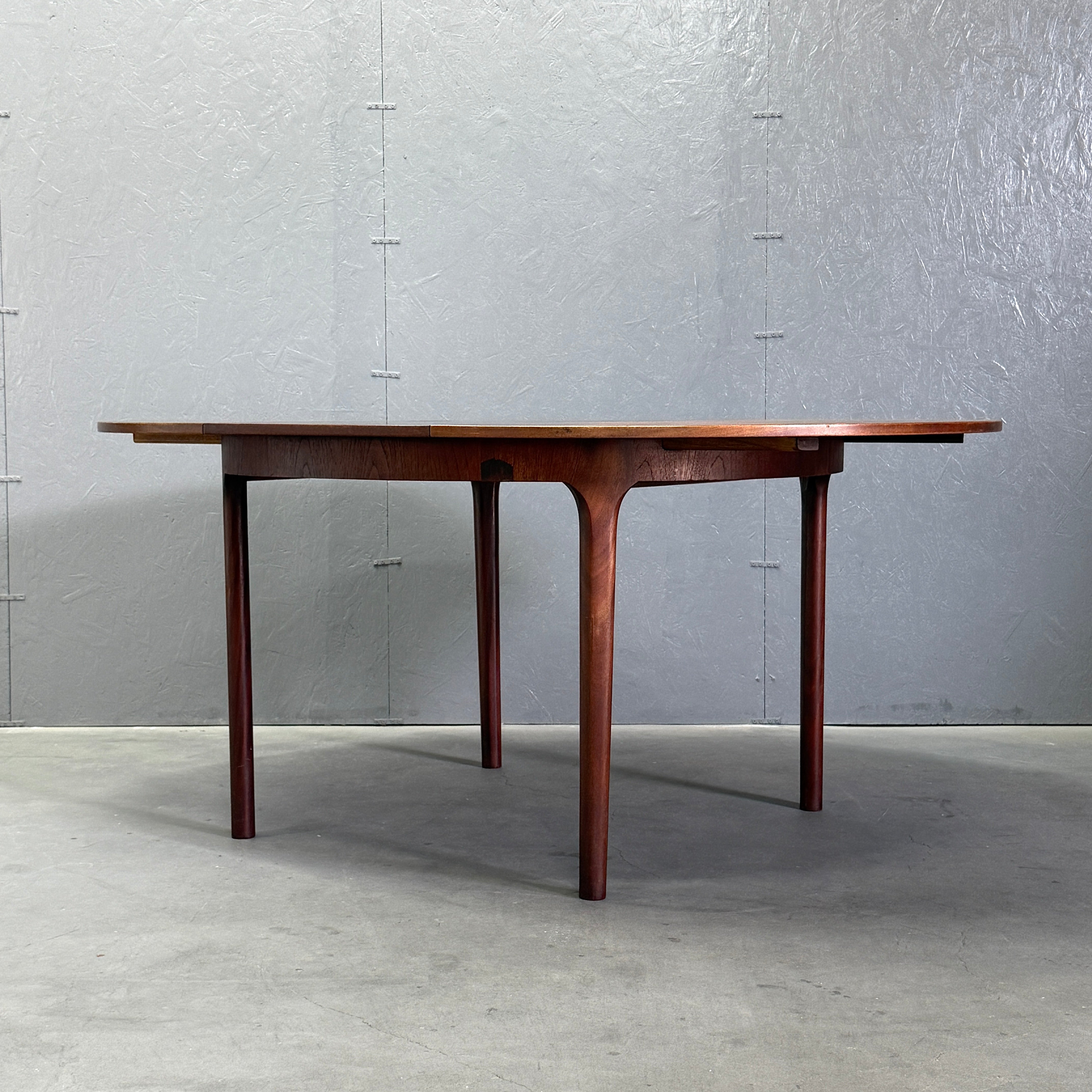 A.H.McINTOSH(マッキントッシュ) / ROUND TABLE ラウンド