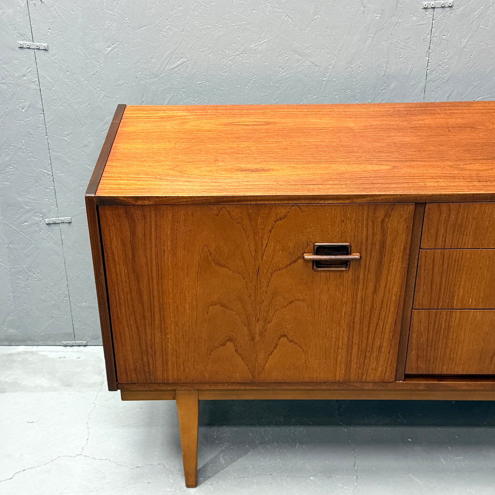 
                      
                        Nathan(ネイサン) / VINTAGE SIDEBOARD ヴィンテージ サイドボード (401)
                      
                    