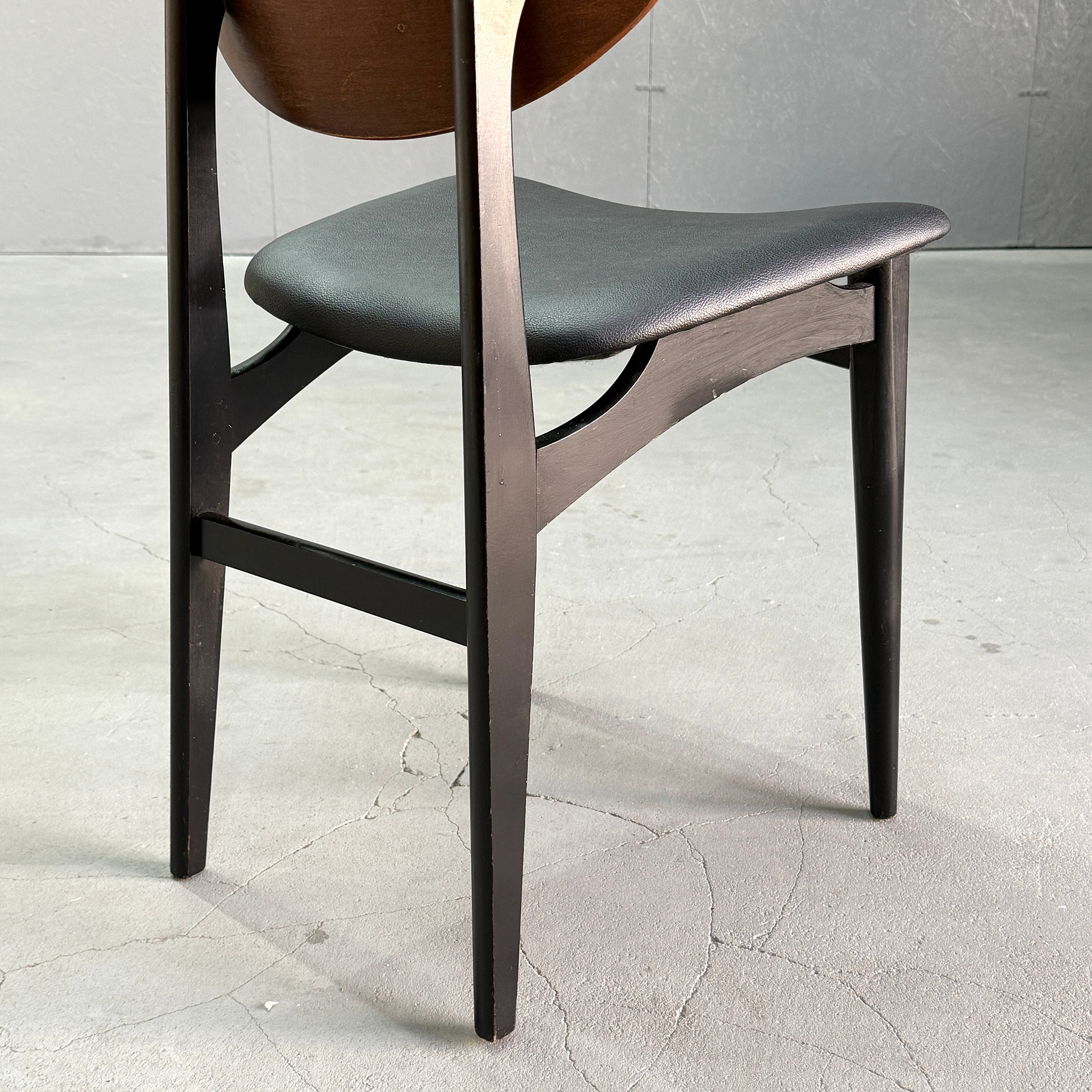 イギリス Beautility ヴィンテージ ダイニングチェア (1) Beautility (ビューティリティ) / Vintage chair ヴィンテージ