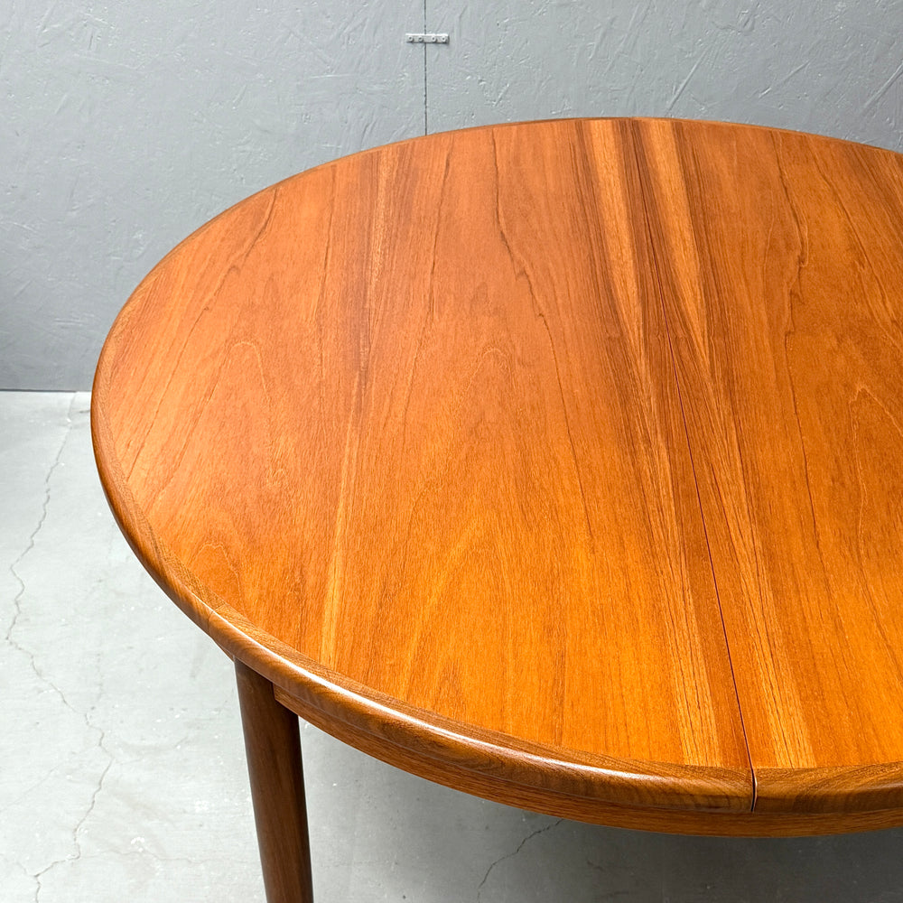 
                      
                        G-PLAN(ジープラン) / Fresco ROUND TABLE フレスコ ラウンドエクステンション ダイニングテーブル (503)
                      
                    