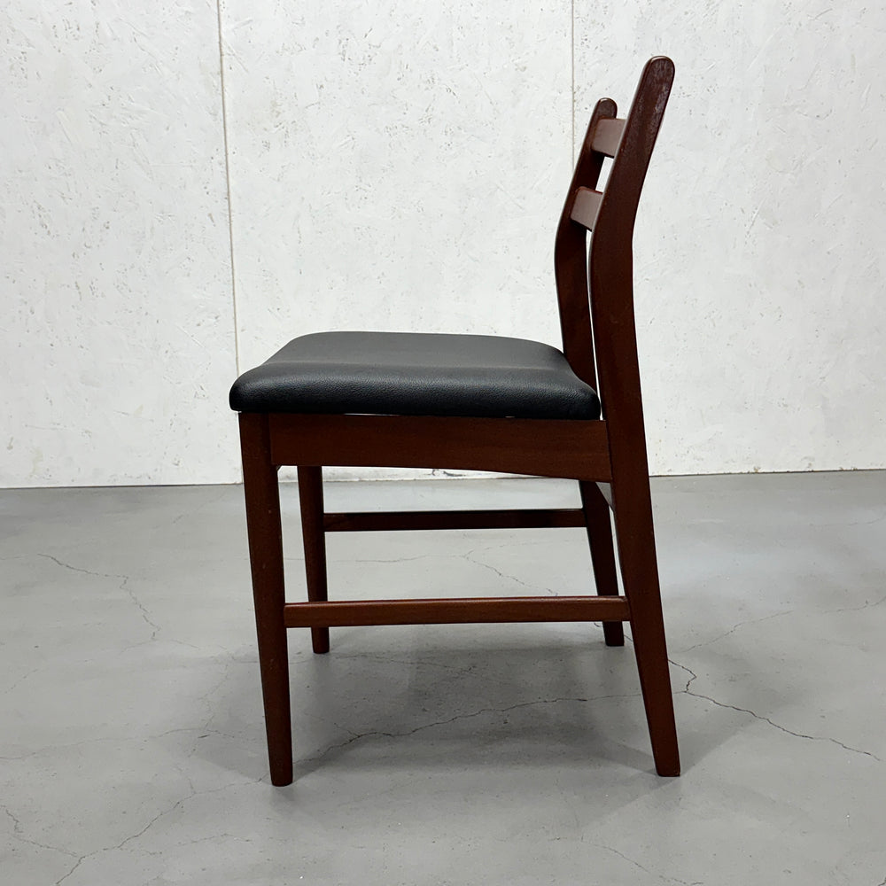 
                      
                        Jentique(ジェンティーク) / DINING CHAIR ダイニングチェア (301)
                      
                    