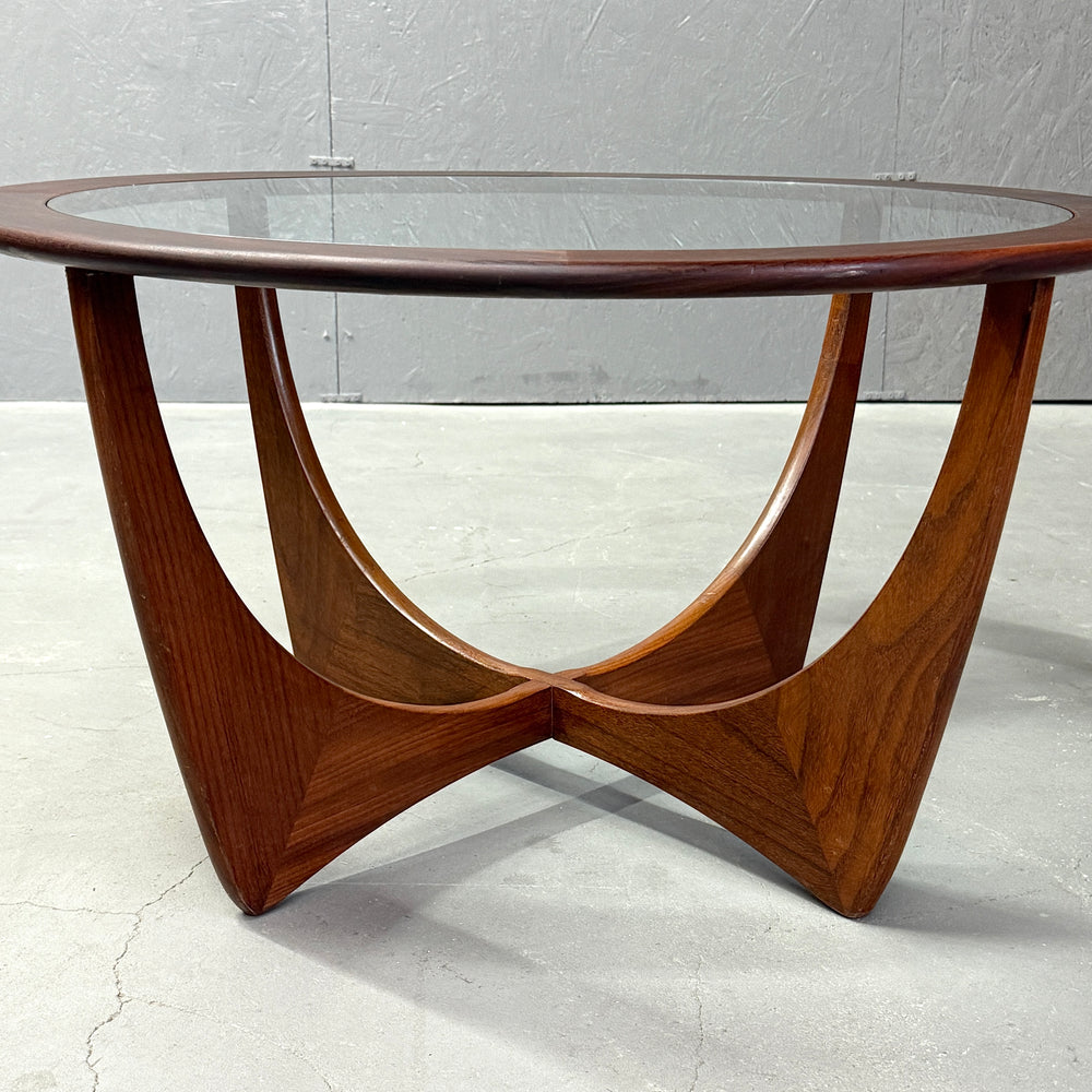 
                      
                        G-PLAN(ジープラン) / ASTRO COFFEE TABLE アストロ コーヒーテーブル (501)
                      
                    