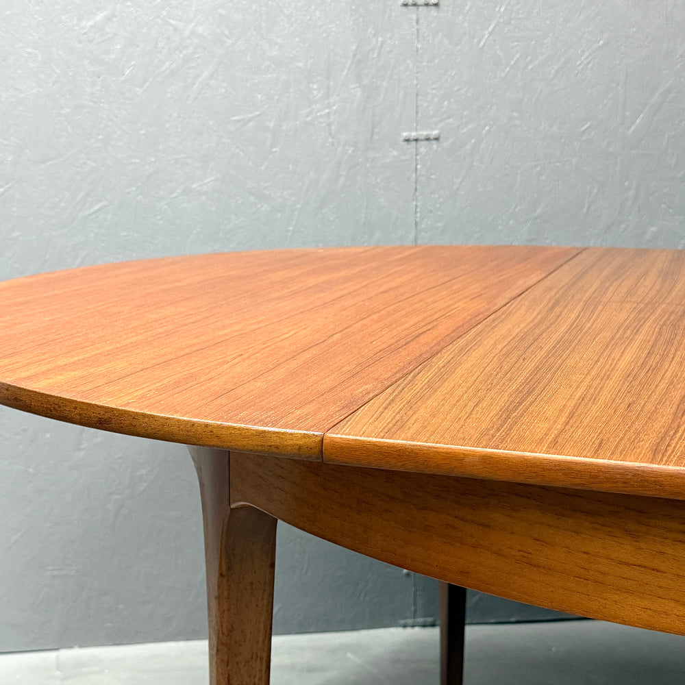 
                      
                        SUTCLIFFE OF TODMORDEN / Extension round table エクステンション ラウンドテーブル(501)
                      
                    