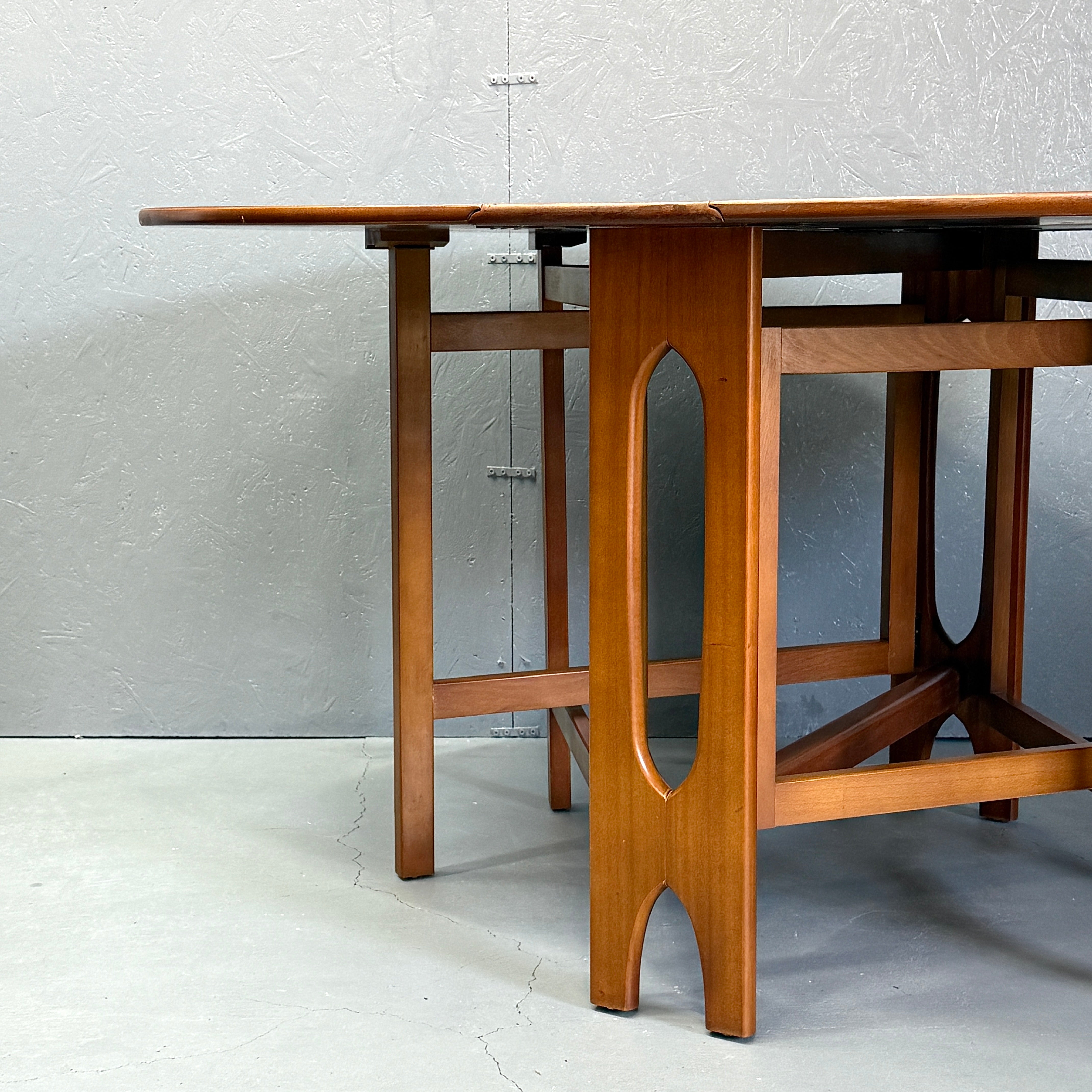 Jentique(ジェンティーク) ドロップリーフ オーバルテーブル (301) Jentique(ジェンティーク) / DROP LEAF OVAL TABLE ドロップ