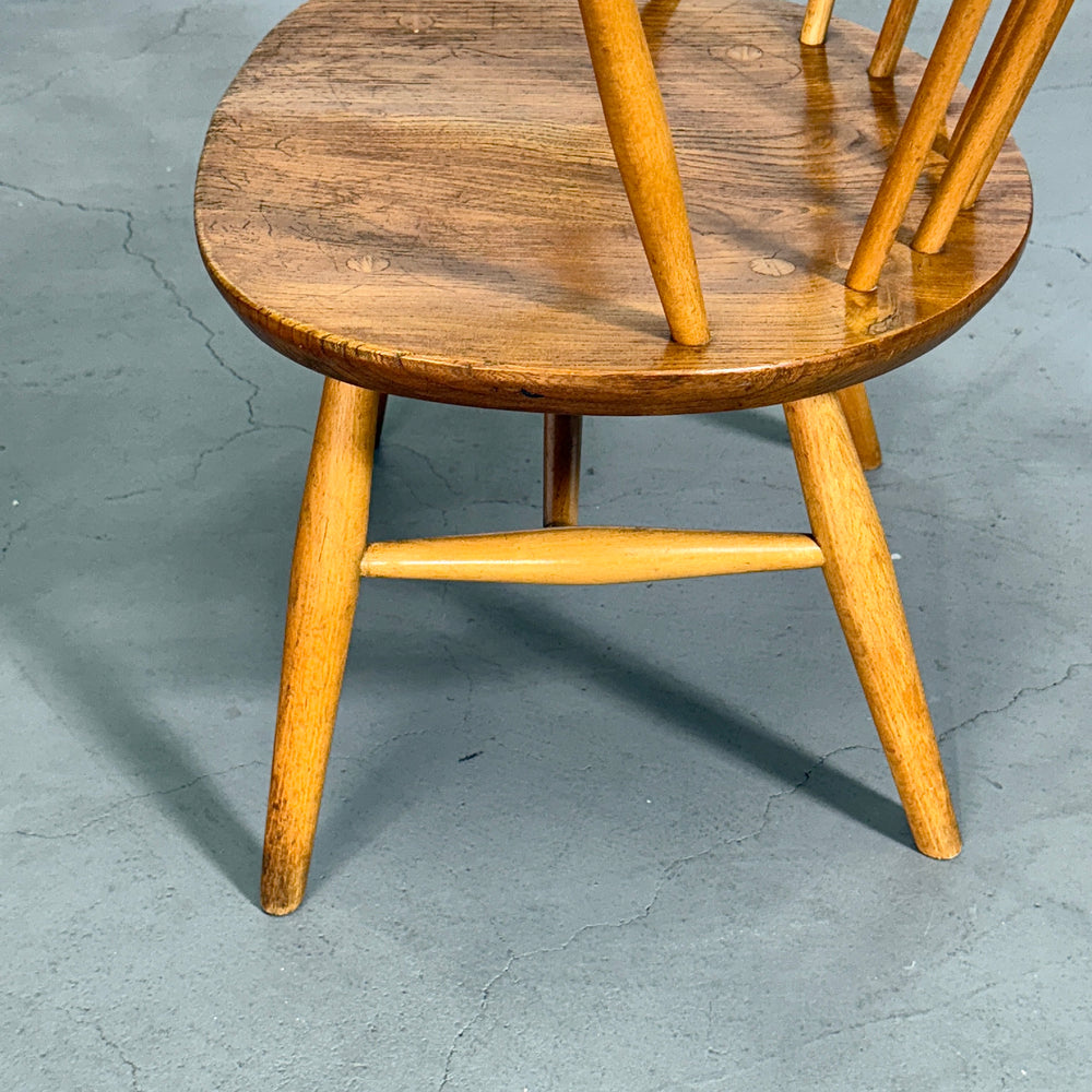 
                      
                        ERCOL(アーコール) COWHORN CHAIR / カウホーンチェア (302)
                      
                    