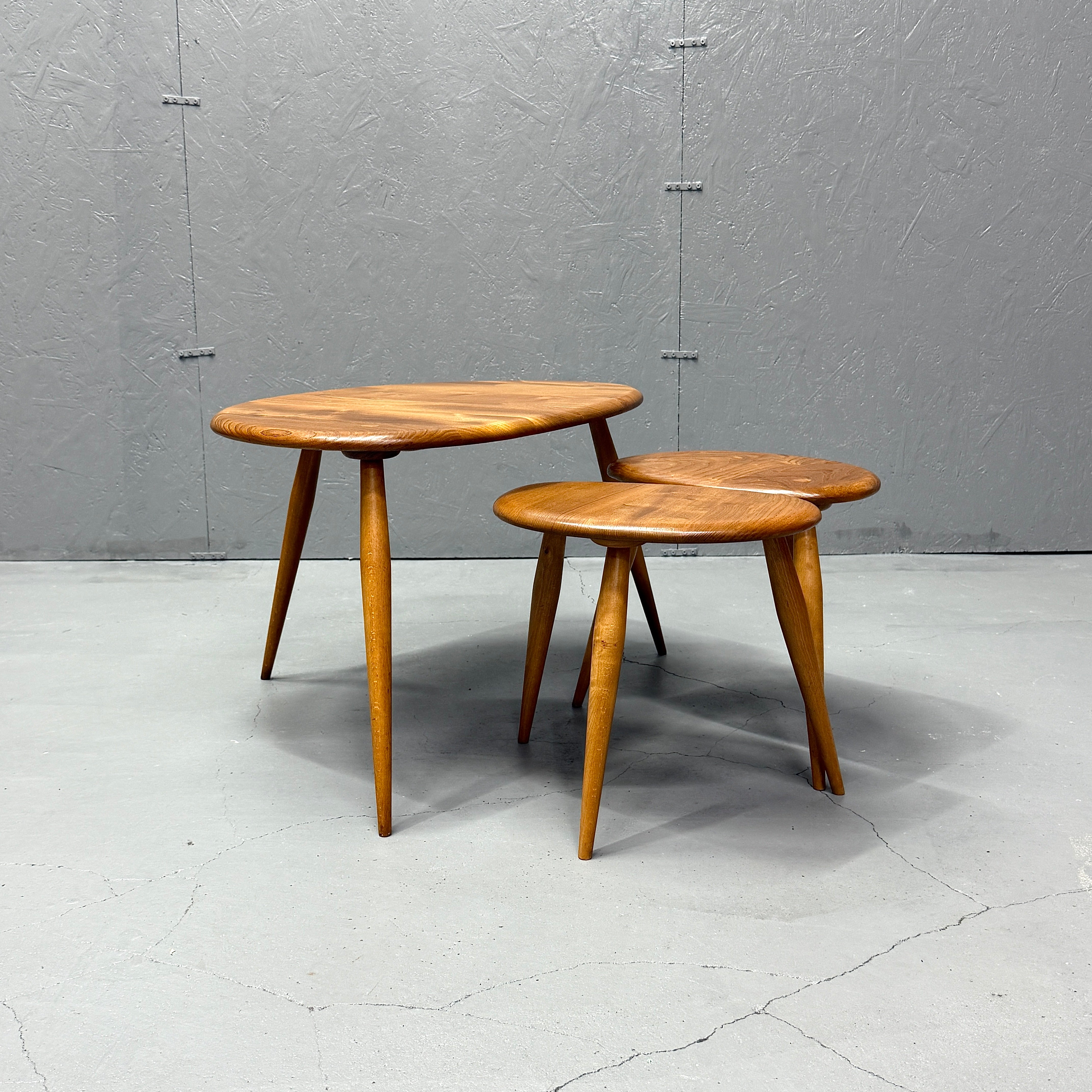 ercol サイドテーブル アーコール ペブルテーブル ローテーブル ERCOL(アーコール) / Pebble table ペブルテーブル (401) – NONOR