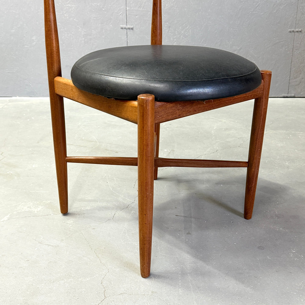 
                      
                        G-PLAN(ジープラン) / FRESCO CIRCULAR CHAIR フレスコ サーキュラーチェア (506)
                      
                    