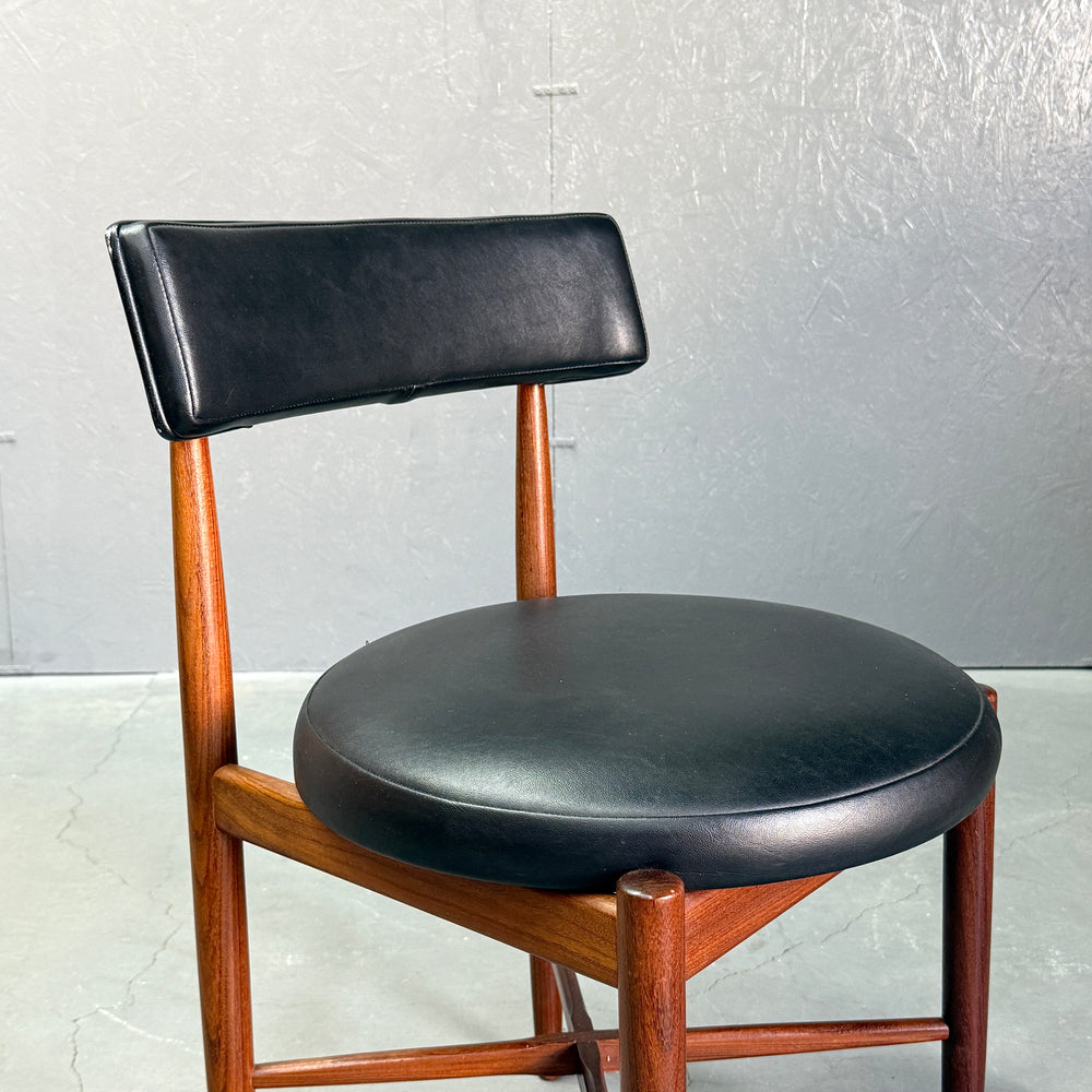 
                      
                        G-PLAN(ジープラン) / FRESCO CIRCULAR CHAIR フレスコ サーキュラーチェア (504)
                      
                    