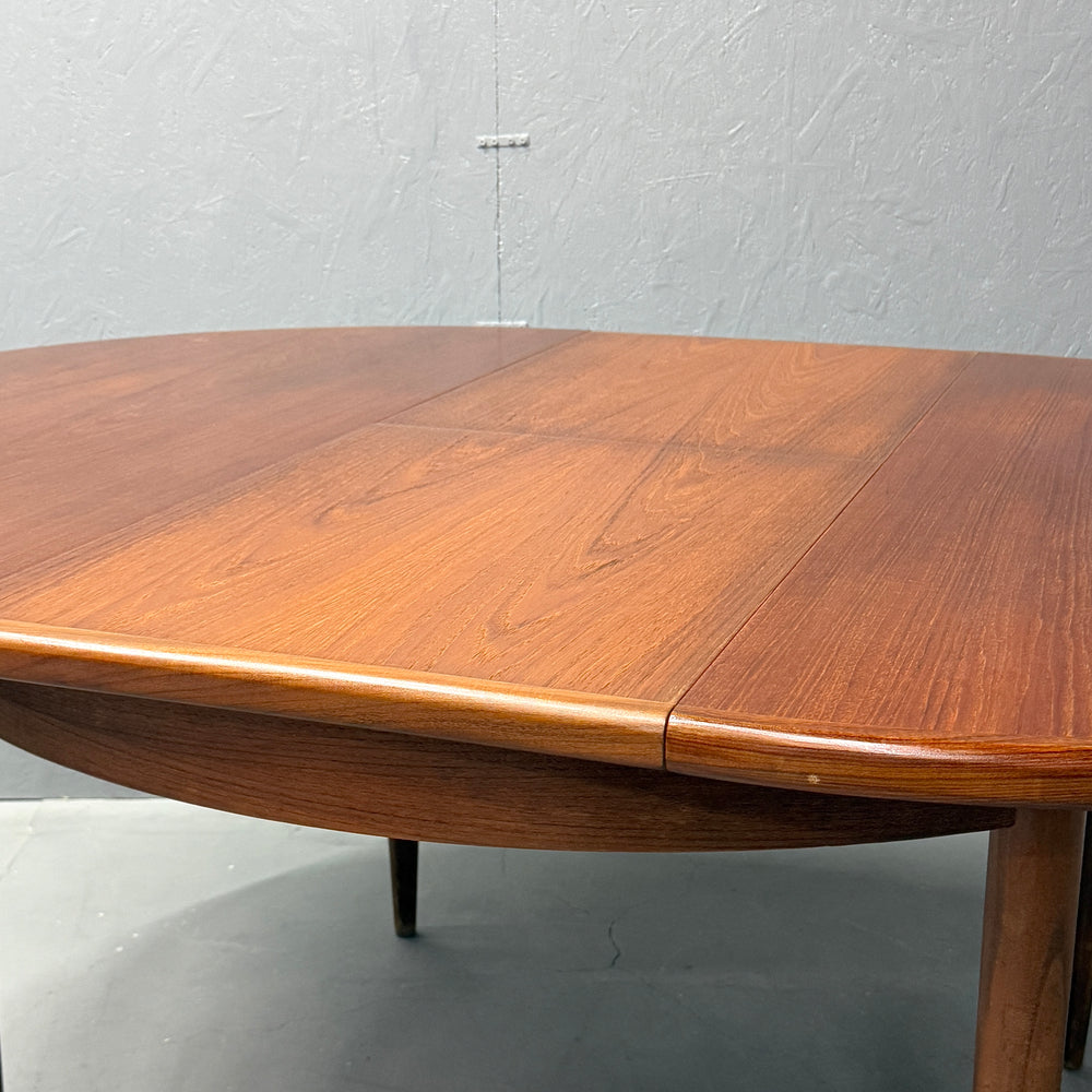 
                      
                        G-PLAN(ジープラン) / Fresco ROUND TABLE フレスコ ラウンドエクステンション ダイニングテーブル (506)
                      
                    