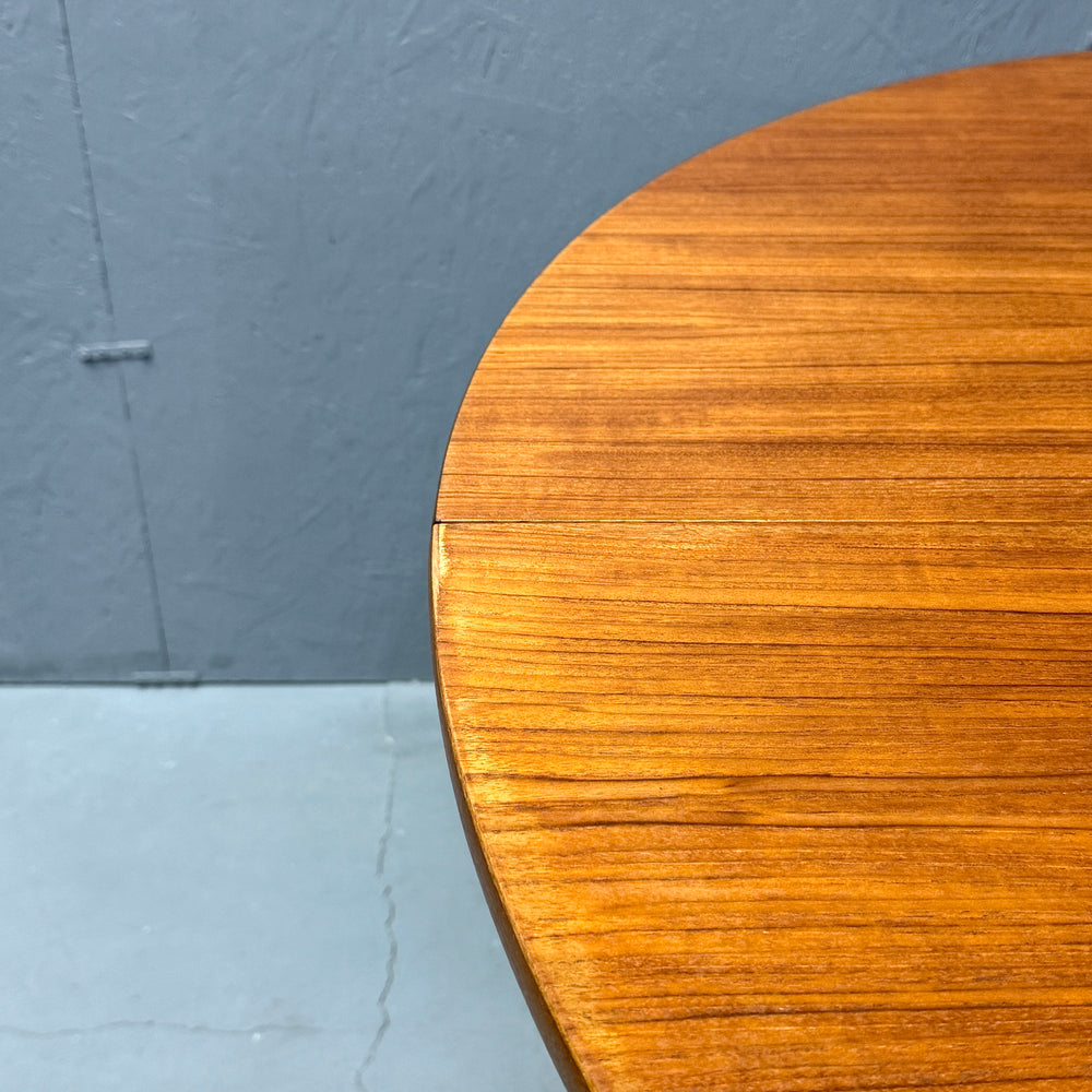 
                      
                        SUTCLIFFE OF TODMORDEN / Extension round table エクステンション ラウンドテーブル(501)
                      
                    