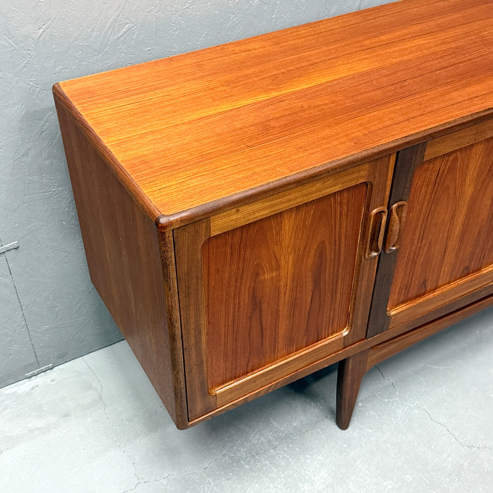
                      
                        G-PLAN(ジープラン) / Fresco Long Jhon Sideboard フレスコ ロングジョン サイドボード (401)
                      
                    
