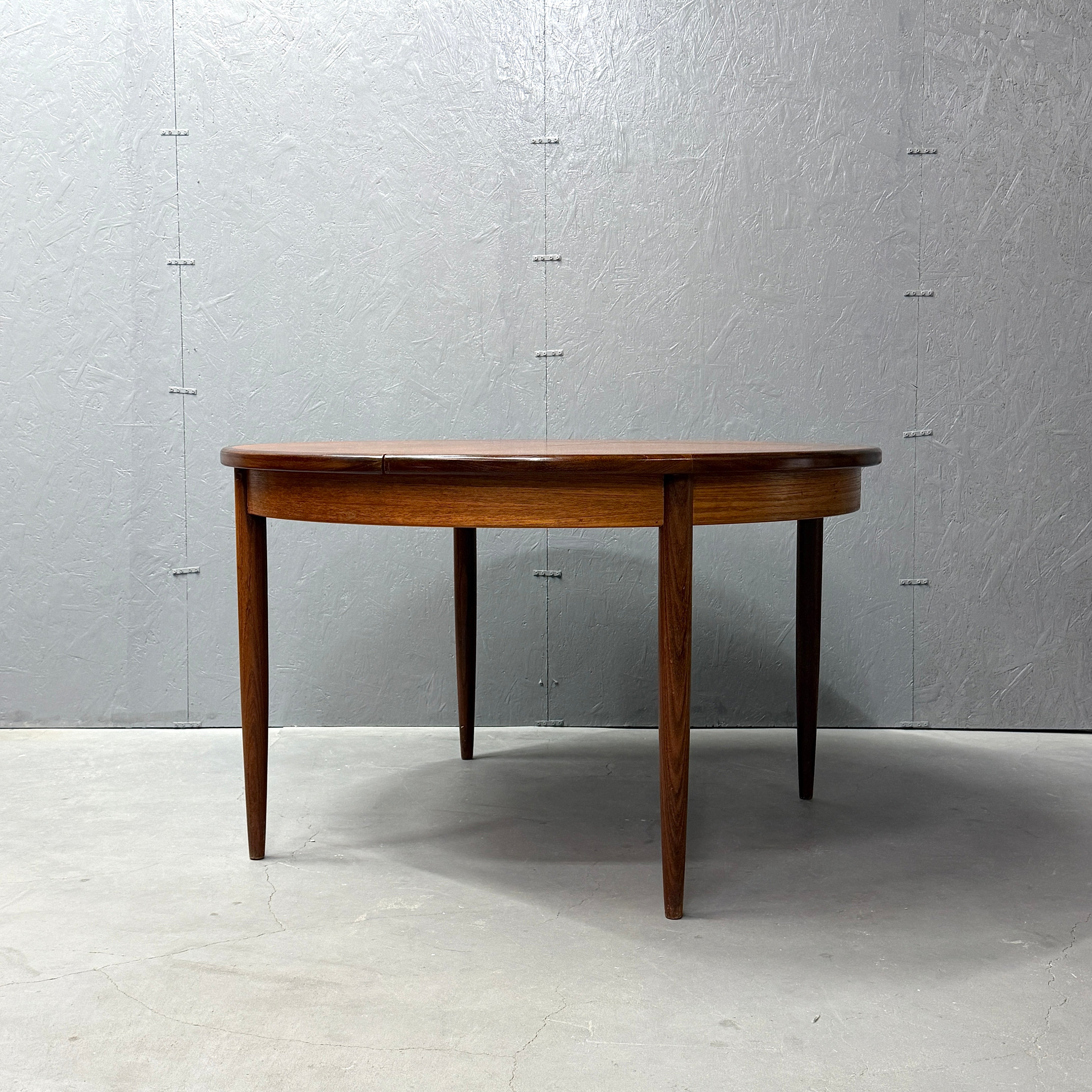 ダイニングテーブル – NONOR FURNITURE