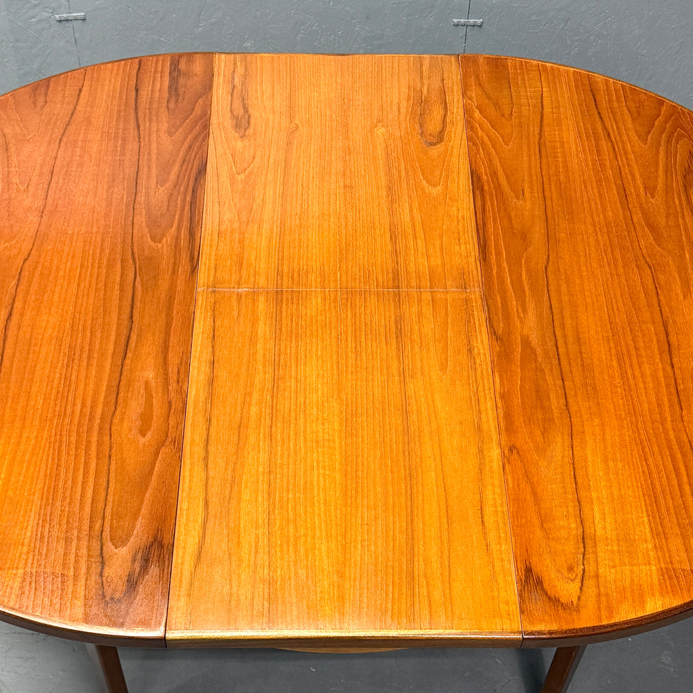 
                      
                        Remploy / EXTENSION ROUND TABLE エクステンション ラウンドテーブル
                      
                    