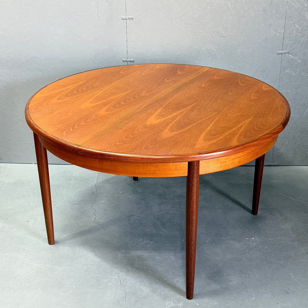 
                      
                        G-PLAN(ジープラン) / Fresco ROUND TABLE フレスコ ラウンドエクステンション ダイニングテーブル (405)
                      
                    