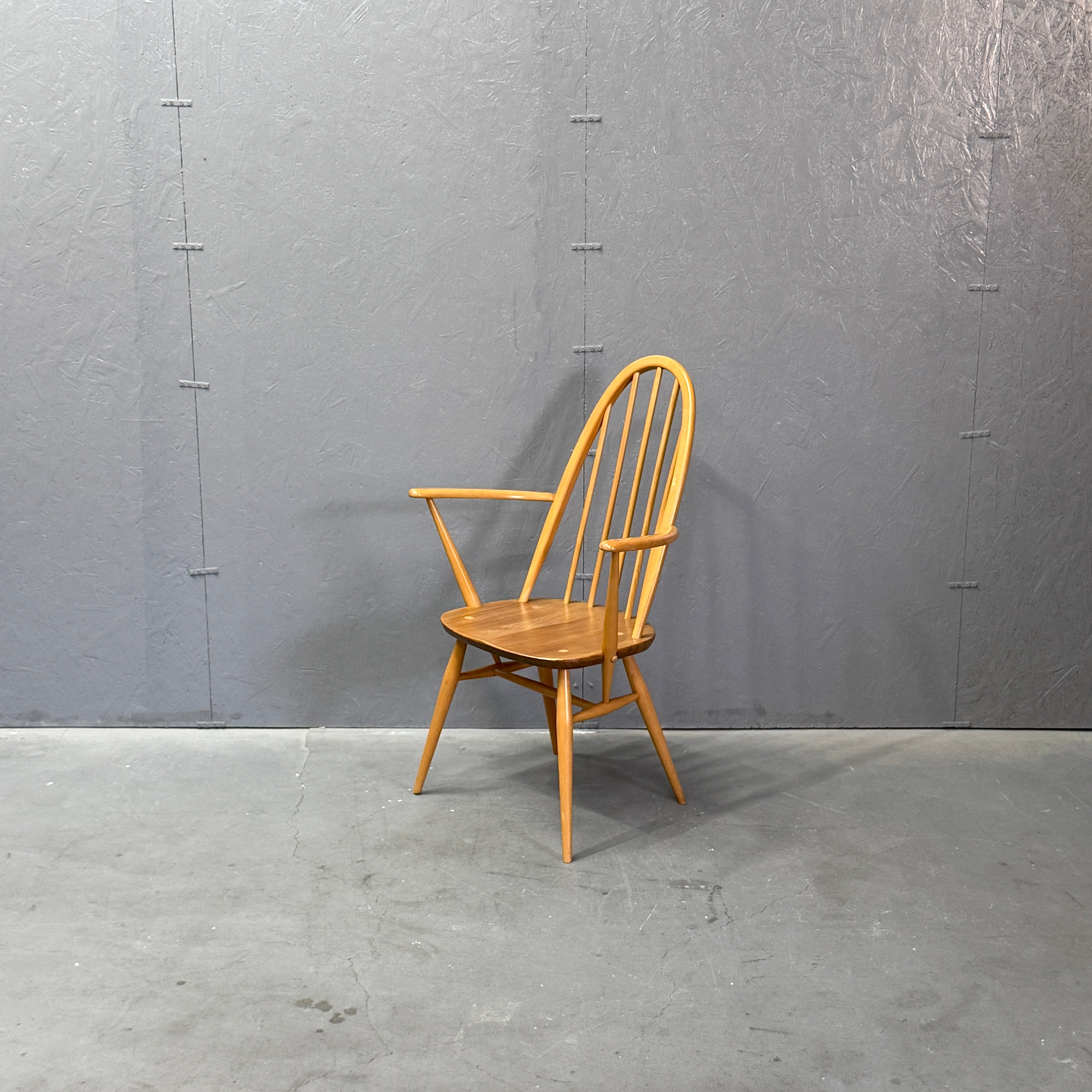 ERCOL(アーコール) / QUAKER アーム クエーカーチェア (602) ERCOL(アーコール) / QUAKER CHAIR アーム クエーカーチェア (602