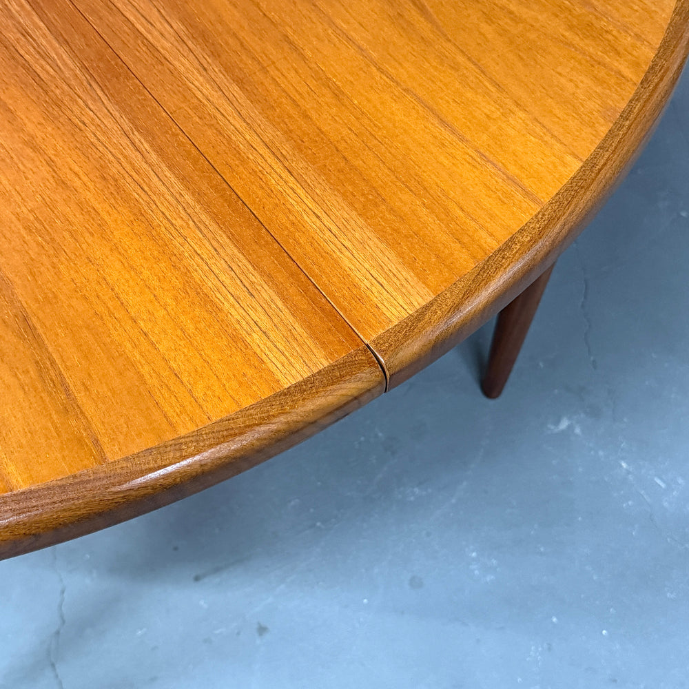 
                      
                        G-PLAN(ジープラン) / Fresco ROUND TABLE フレスコ ラウンドエクステンション ダイニングテーブル (503)
                      
                    