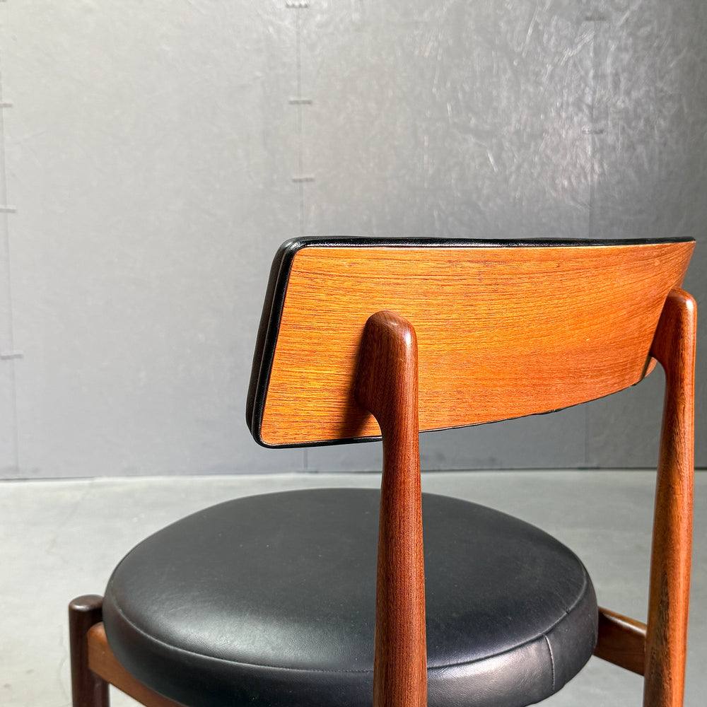 
                      
                        G-PLAN(ジープラン) / FRESCO CIRCULAR CHAIR フレスコ サーキュラーチェア (504)
                      
                    