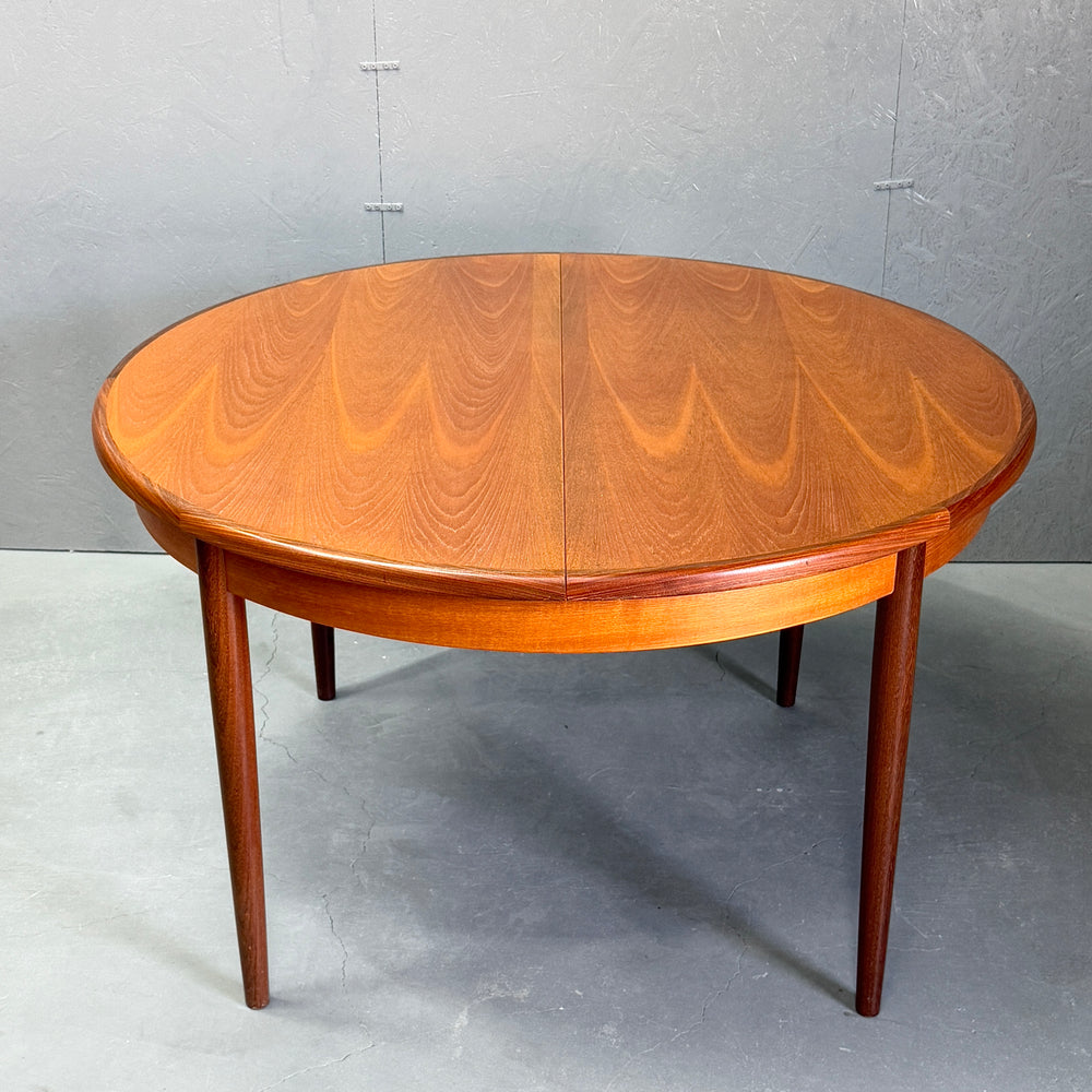 
                      
                        G-PLAN(ジープラン) / Fresco ROUND TABLE フレスコ ラウンドエクステンション ダイニングテーブル (405)
                      
                    