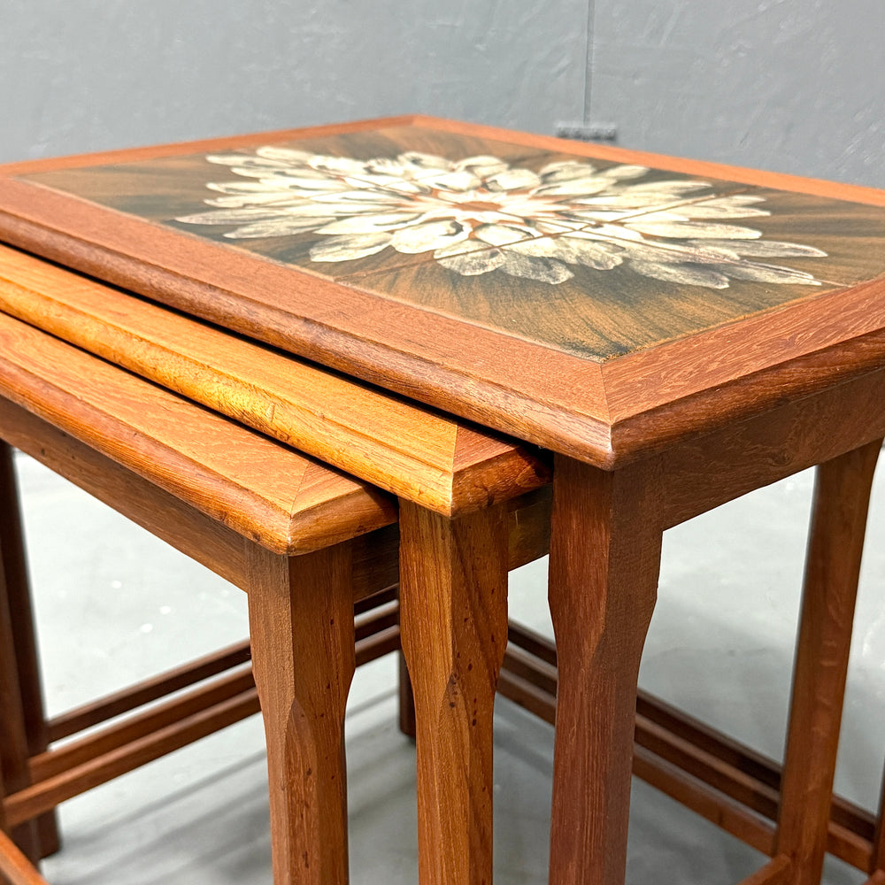 
                      
                        MOBELFABRIKKEN TOFTEN(モーベルファブリッケン・トフテン) / Tiletop nest table タイルトップ テストテーブル (501)
                      
                    