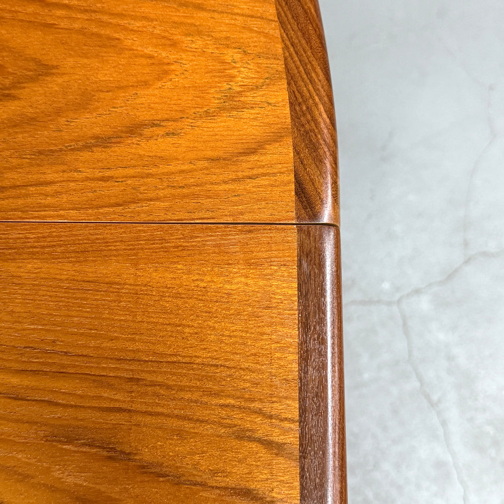 
                      
                        G-PLAN(ジープラン) / Fresco ROUND TABLE フレスコ ラウンドエクステンション ダイニングテーブル (502)
                      
                    