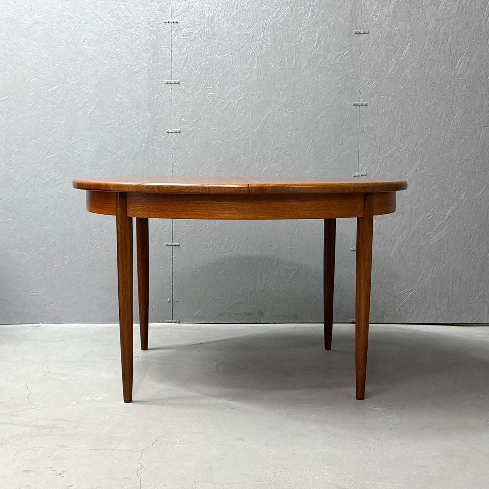 
                      
                        G-PLAN(ジープラン) / Fresco ROUND TABLE フレスコ ラウンドエクステンション ダイニングテーブル (503)
                      
                    