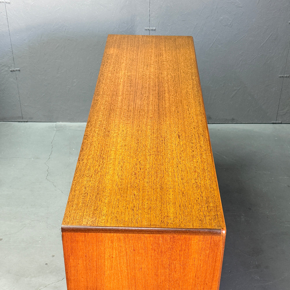 
                      
                        G-PLAN(ジープラン) / Fresco Sideboard フレスコ サイドボード (503)
                      
                    