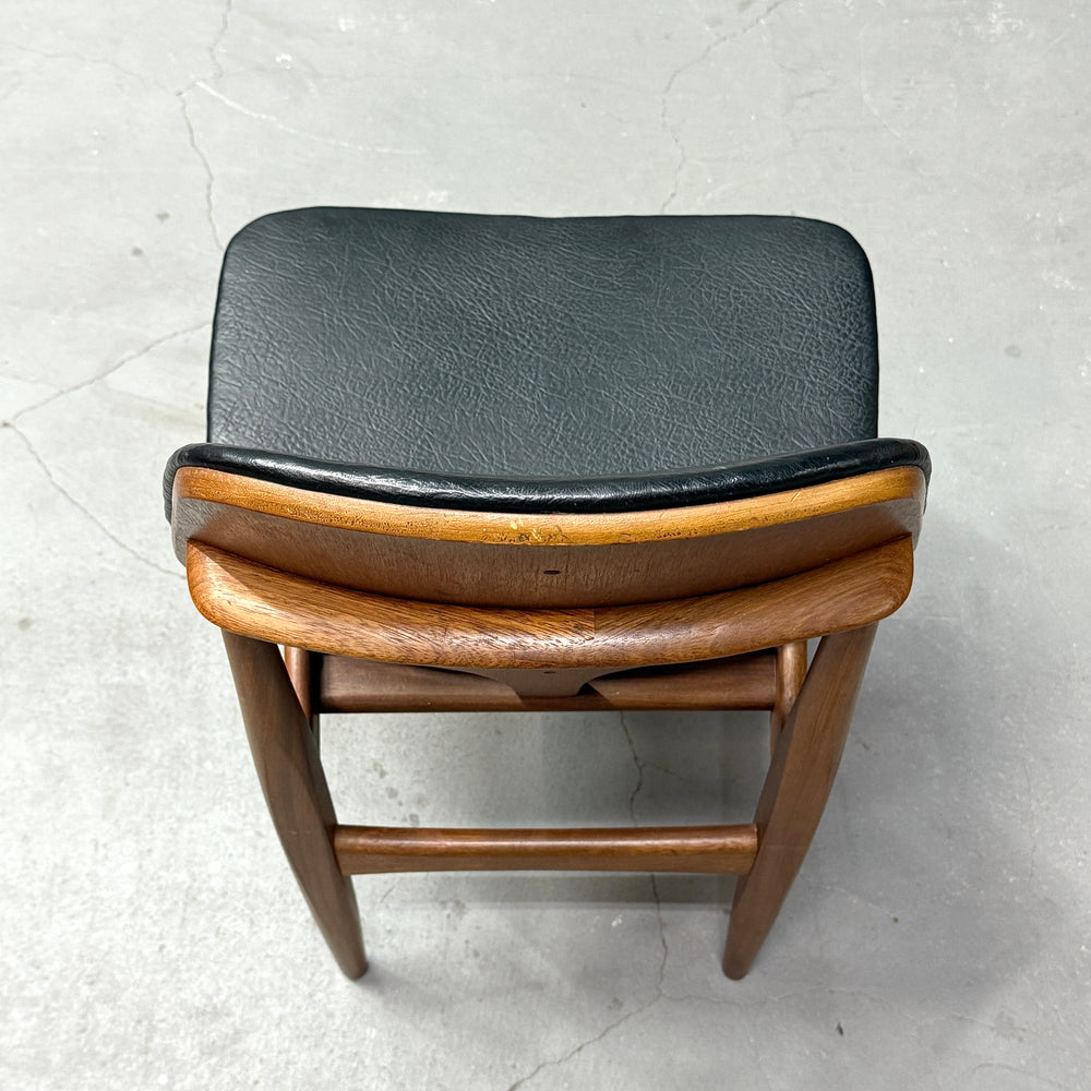 
                      
                        Elliots of Newbury(EON) / VINTAGE CHAIR ヴィンテージチェア (503)
                      
                    