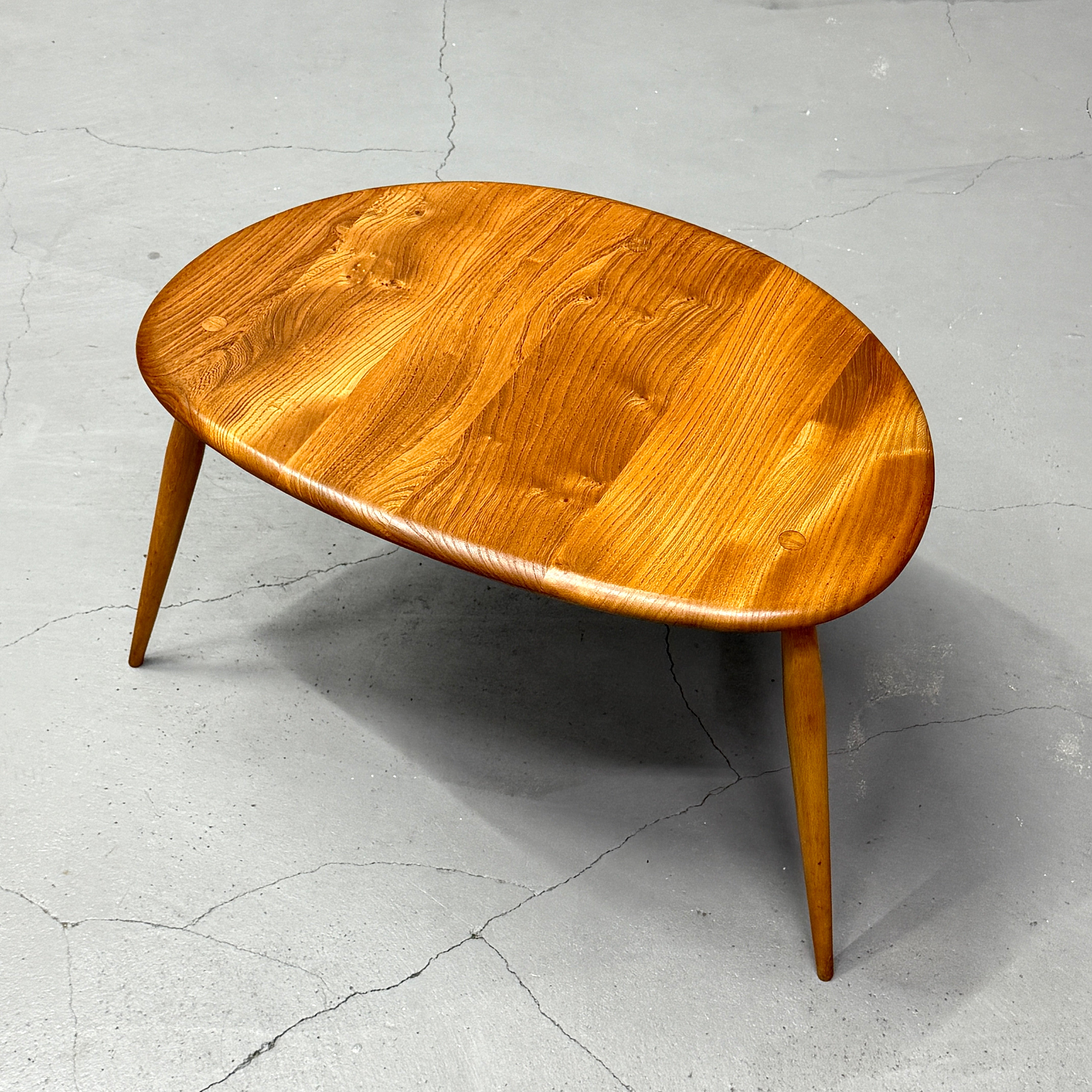ERCOL(アーコール) ペブルテーブル (401) ERCOL(アーコール) / Pebble table ペブルテーブル (401) – NONOR