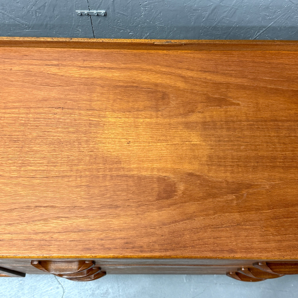 
                      
                        William Lawrence (ウィリアム・ローレンス) / Vintage SIDEBOARD ヴィンテージ サイドボード
                      
                    