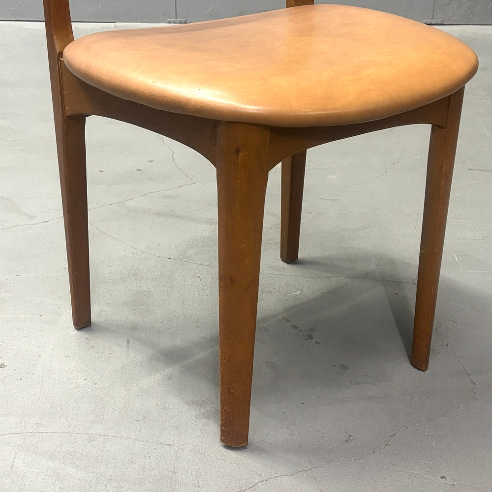 
                      
                        Nathan(ネイサン) / DINING CHAIR ダイニングチェア (401)
                      
                    