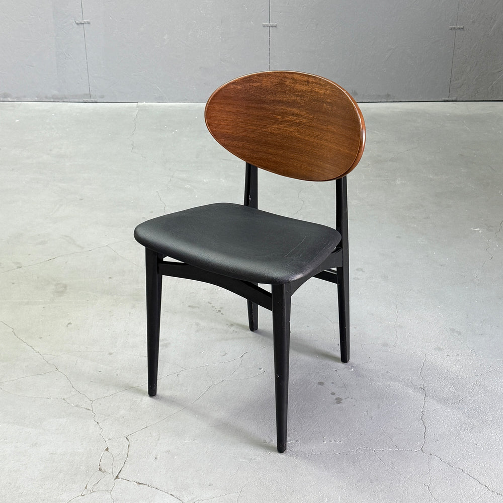 
                      
                        Beautility (ビューティリティ) / Vintage chair ヴィンテージ ダイニングチェア (1)
                      
                    