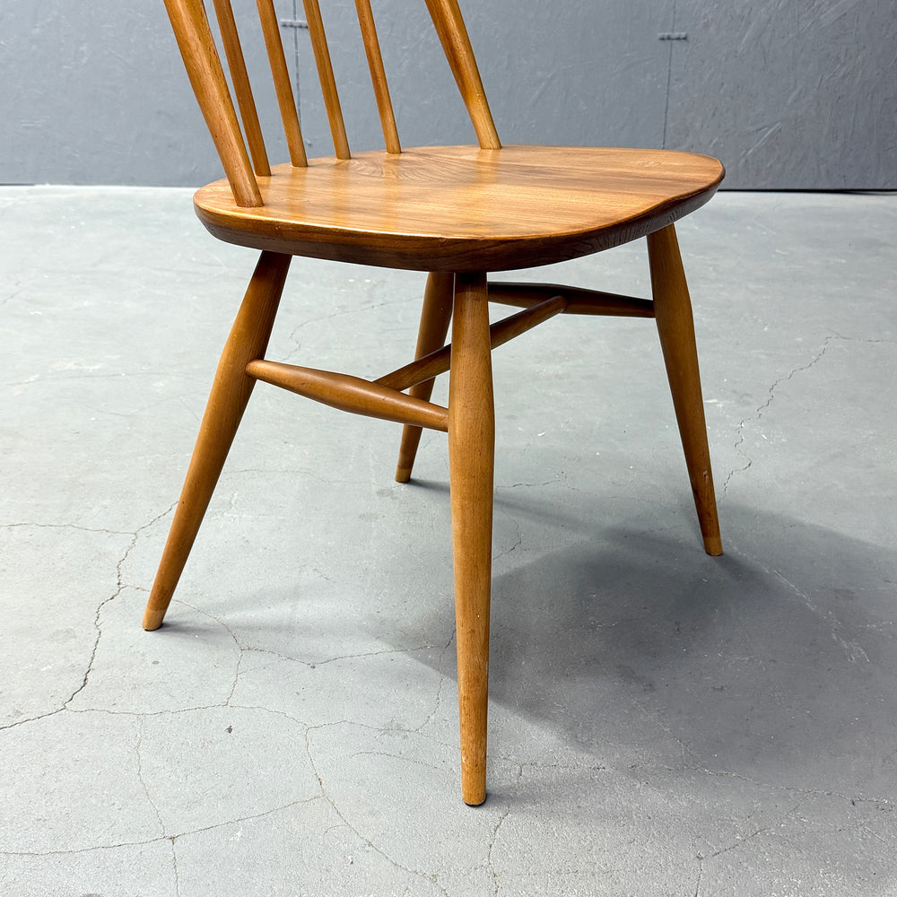 
                      
                        ERCOL(アーコール) / Quaker chair クエーカーチェア (501)
                      
                    