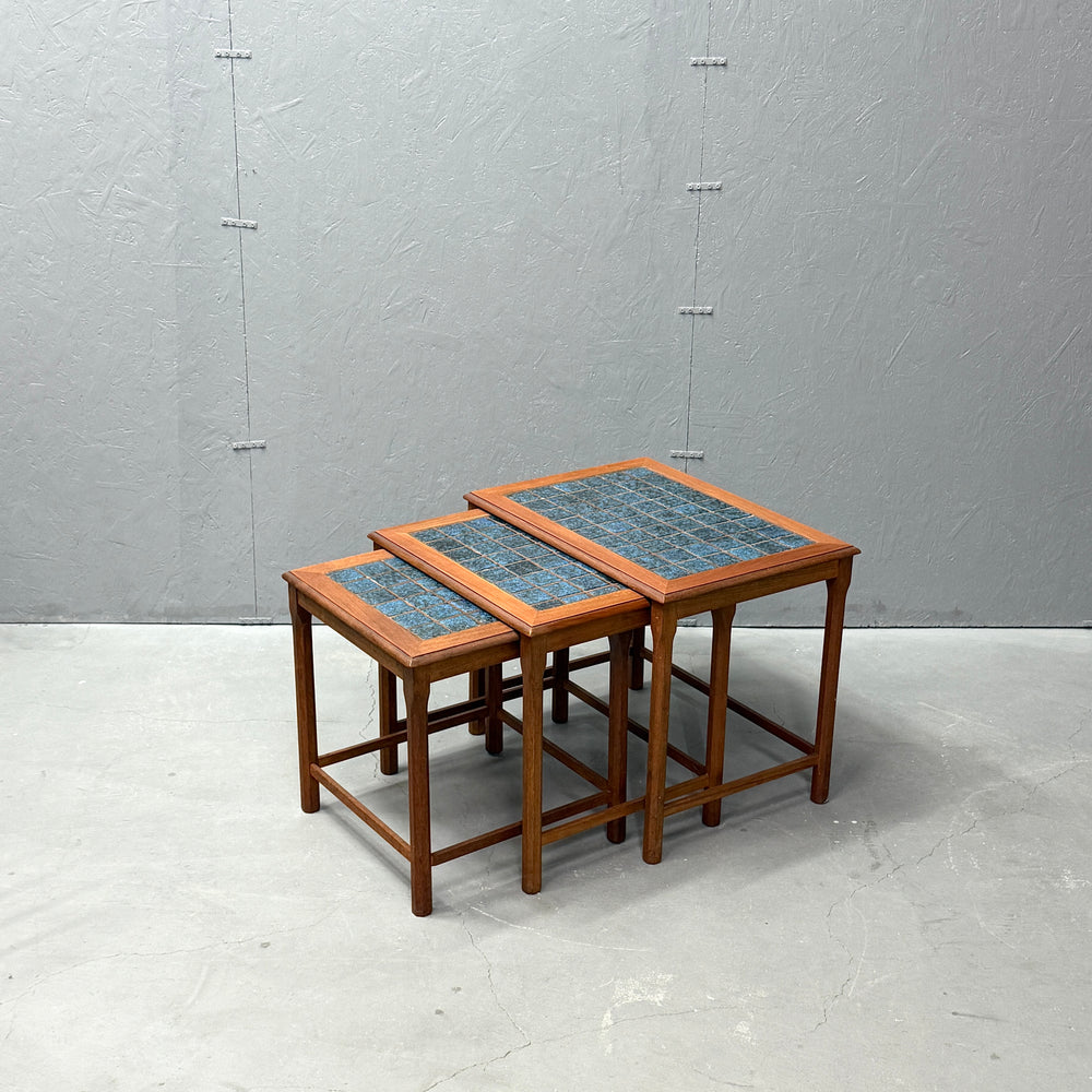 
                      
                        MOBELFABRIKKEN TOFTEN(モーベルファブリッケン・トフテン) / Tiletop nest table タイルトップ テストテーブル (502)
                      
                    