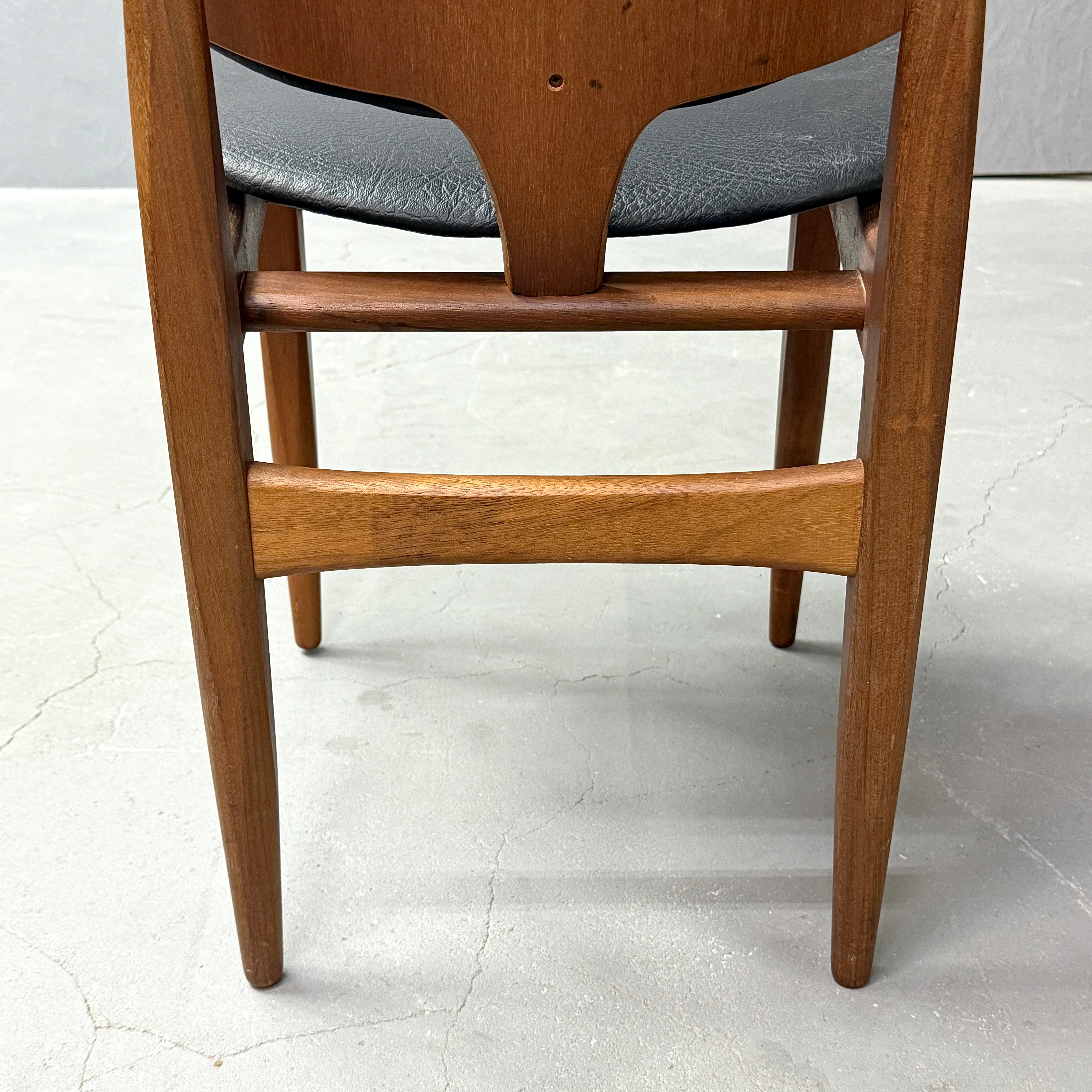 Elliots of Newbury(EON) / VINTAGE CHAIR ヴィンテージチェア (501