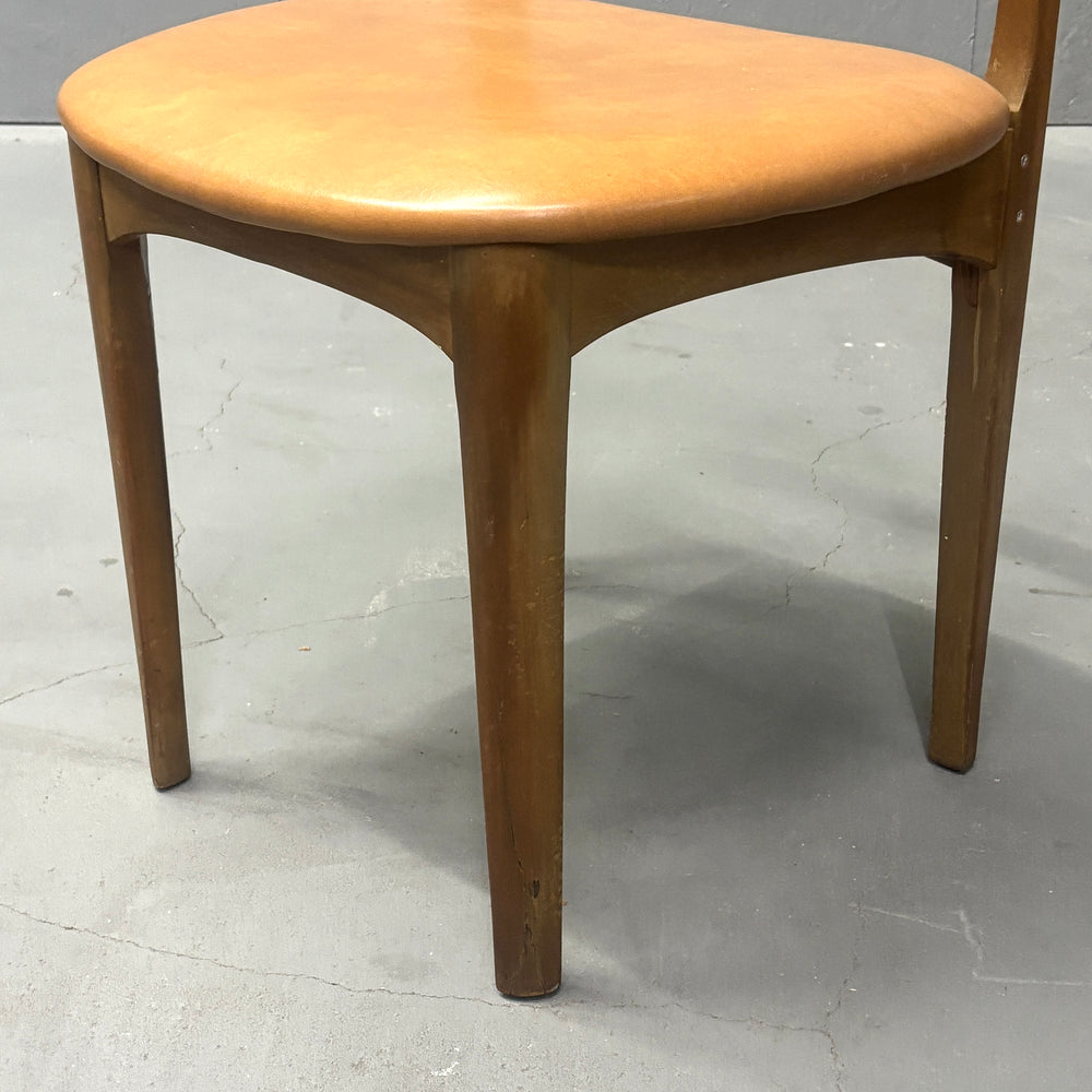 
                      
                        Nathan(ネイサン) / DINING CHAIR ダイニングチェア (403)
                      
                    