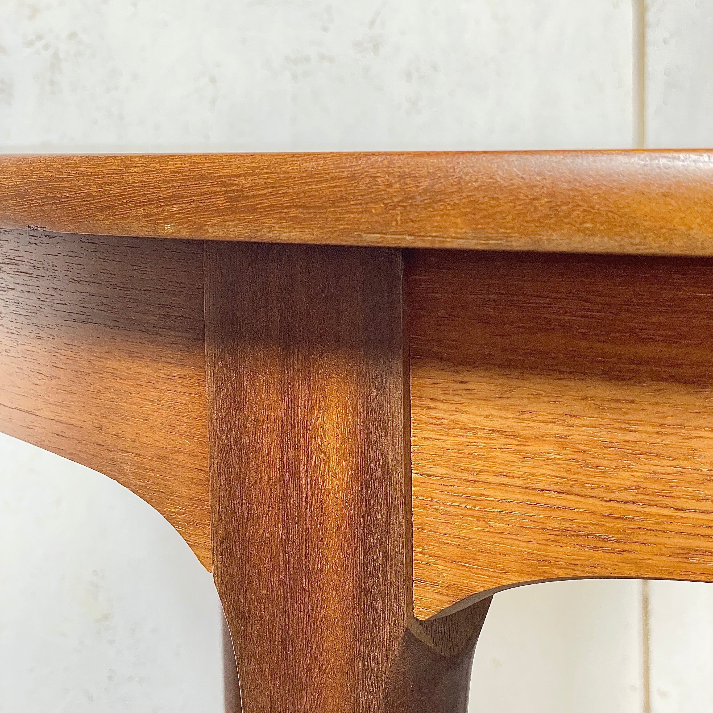 Nathan(ネイサン) / EXTENSION ROUND TABLE エクステンション Nathan(ネイサン) / EXTENSION ROUND TABLE エクステンション
