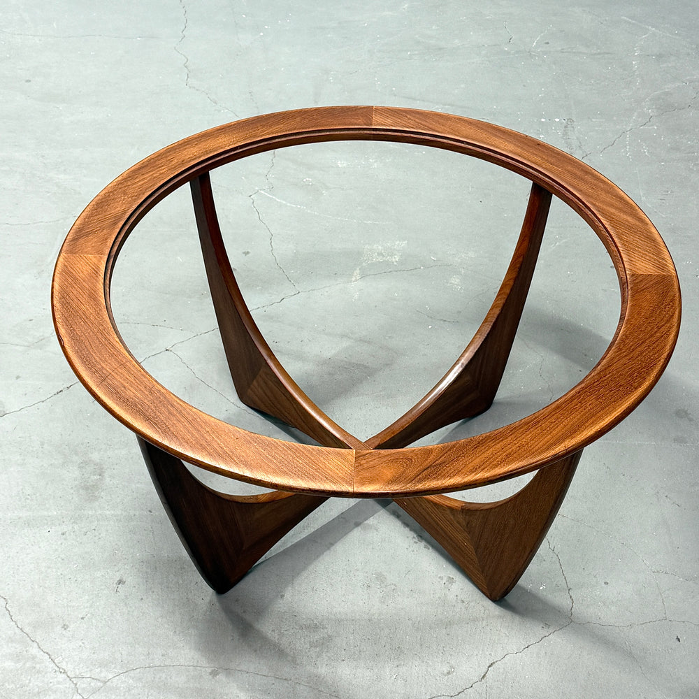 
                      
                        G-PLAN(ジープラン) / ASTRO COFFEE TABLE アストロ コーヒーテーブル (502)
                      
                    