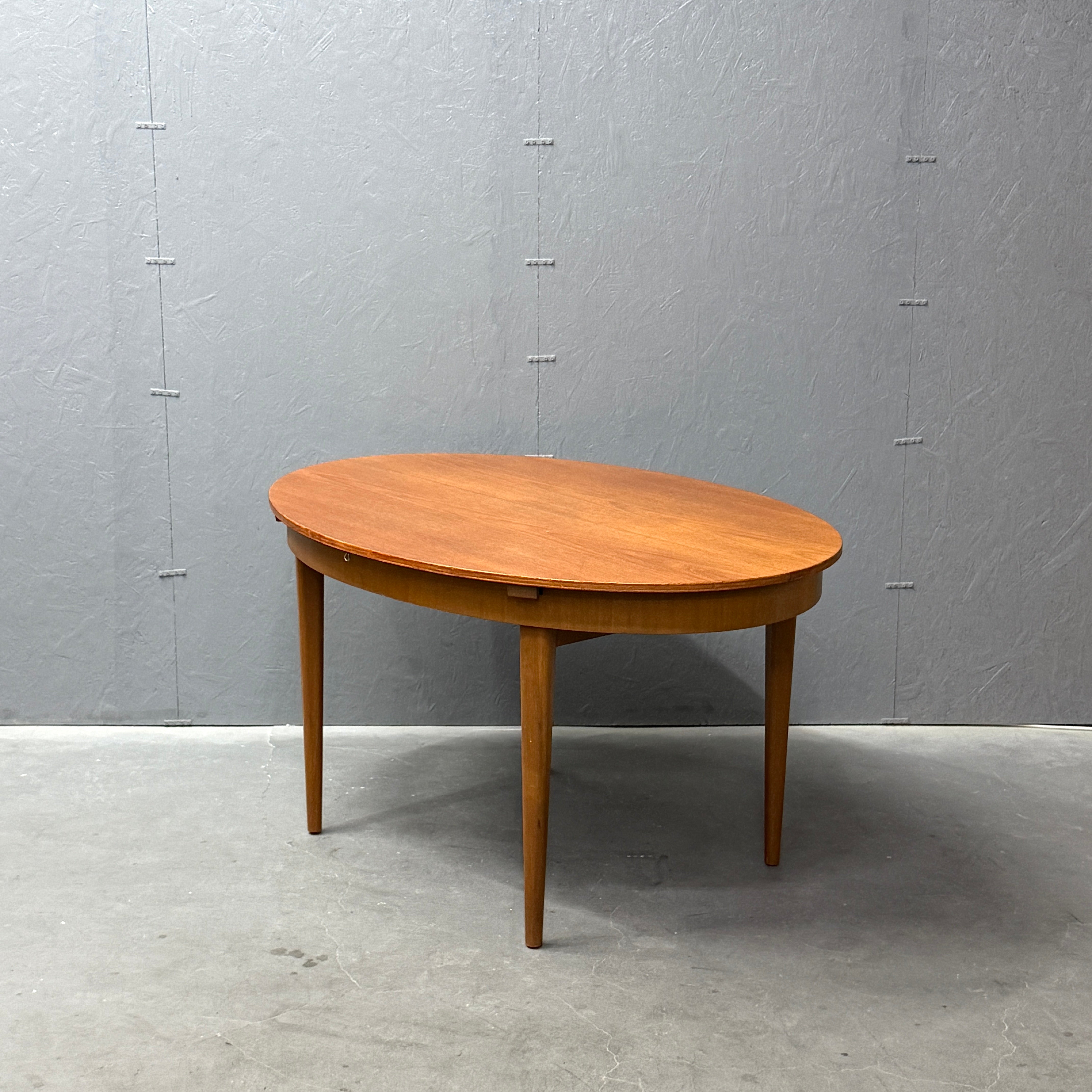 ダイニングテーブル – NONOR FURNITURE