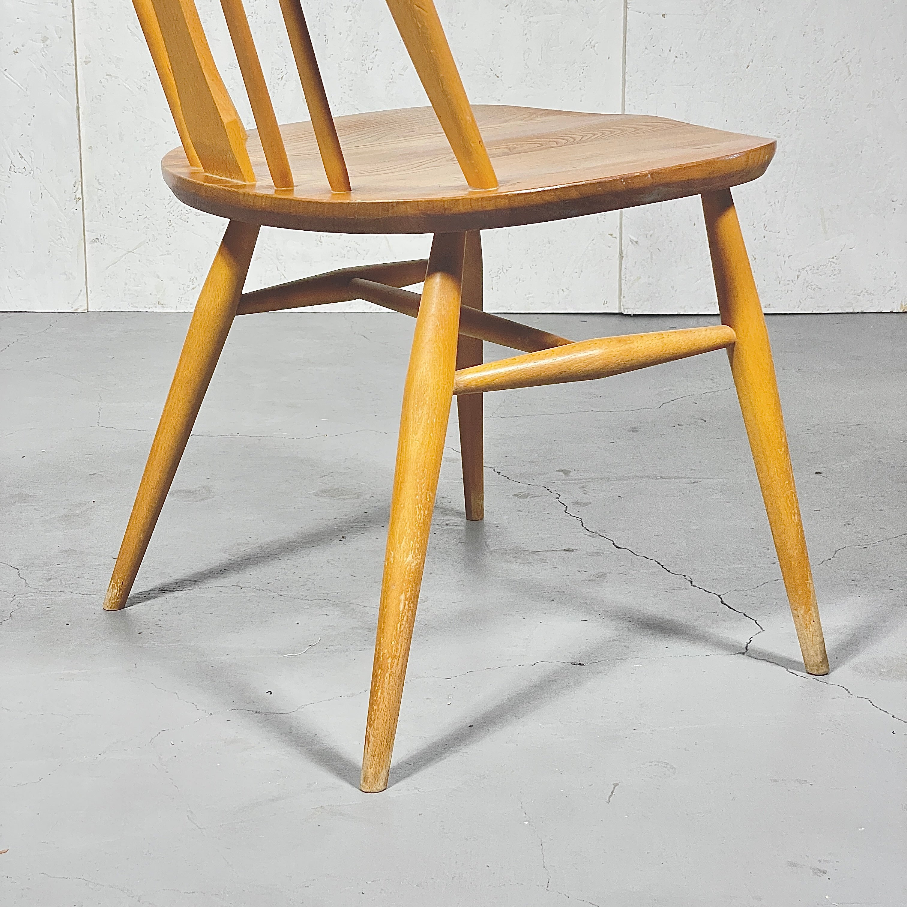 ERCOL(アーコール) / Swan back chair スワンバックチェア (1) – NONOR FURNITURE