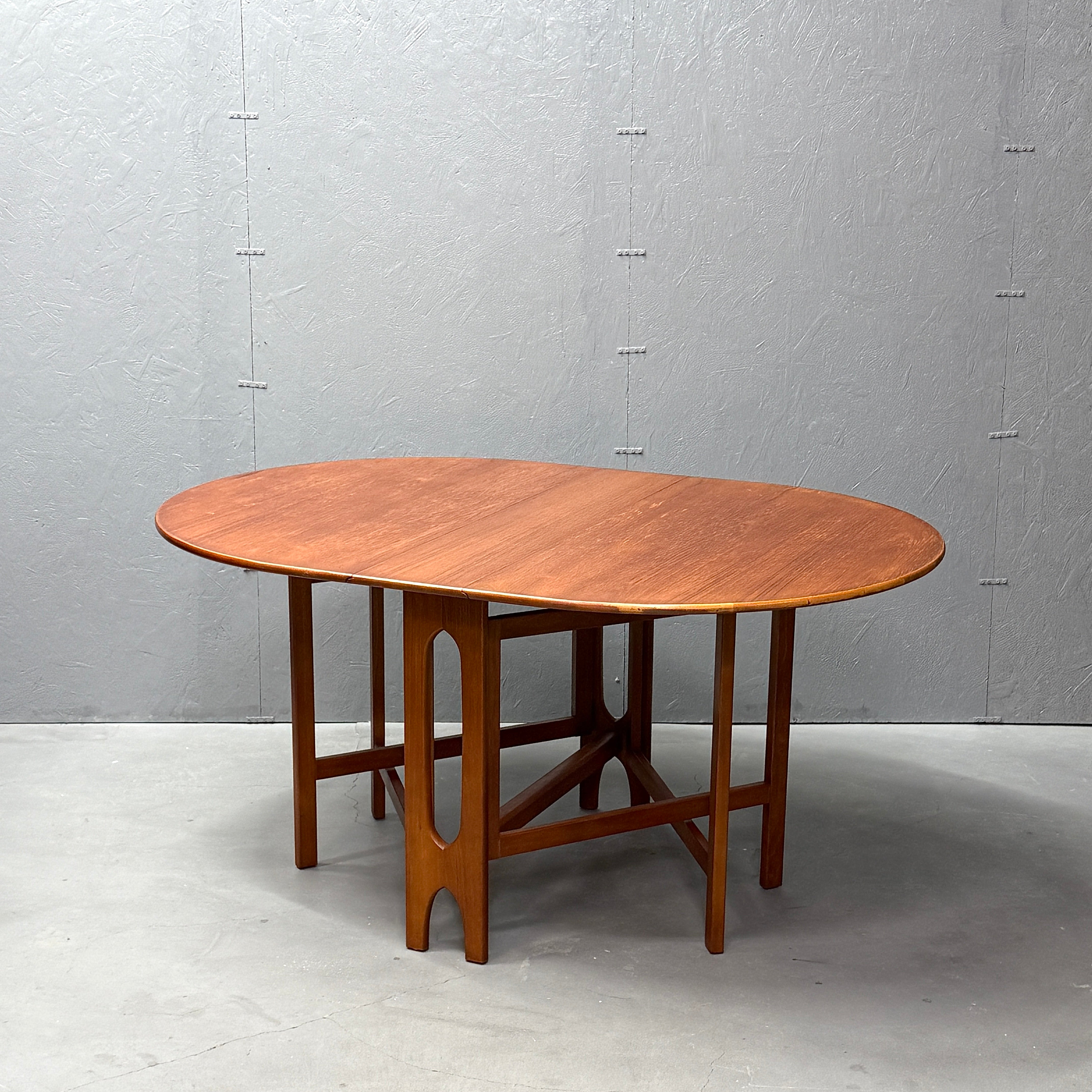 Jentique(ジェンティーク) ドロップリーフ オーバルテーブル (501) Jentique(ジェンティーク) / DROP LEAF OVAL TABLE ドロップリーフ