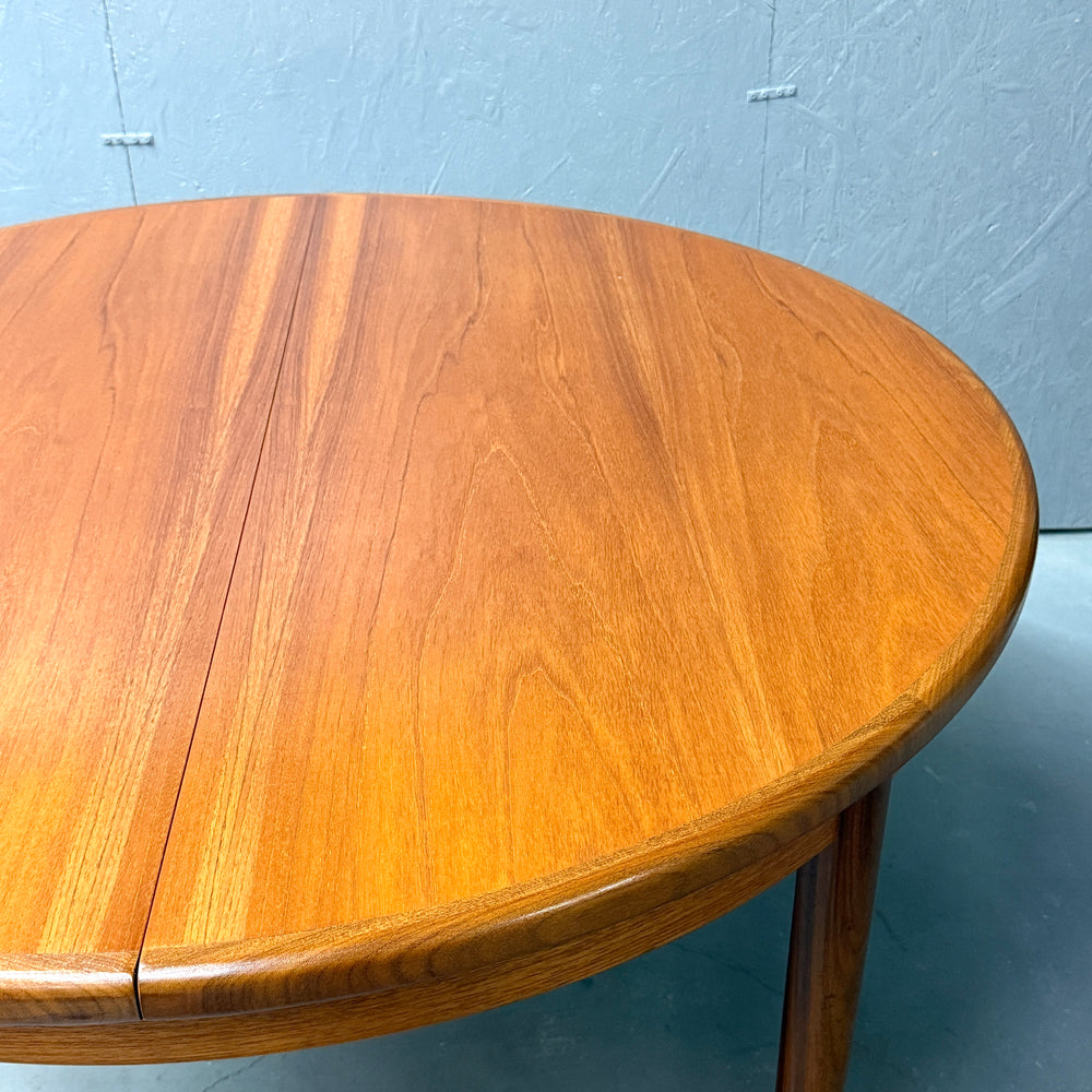 
                      
                        G-PLAN(ジープラン) / Fresco ROUND TABLE フレスコ ラウンドエクステンション ダイニングテーブル (503)
                      
                    