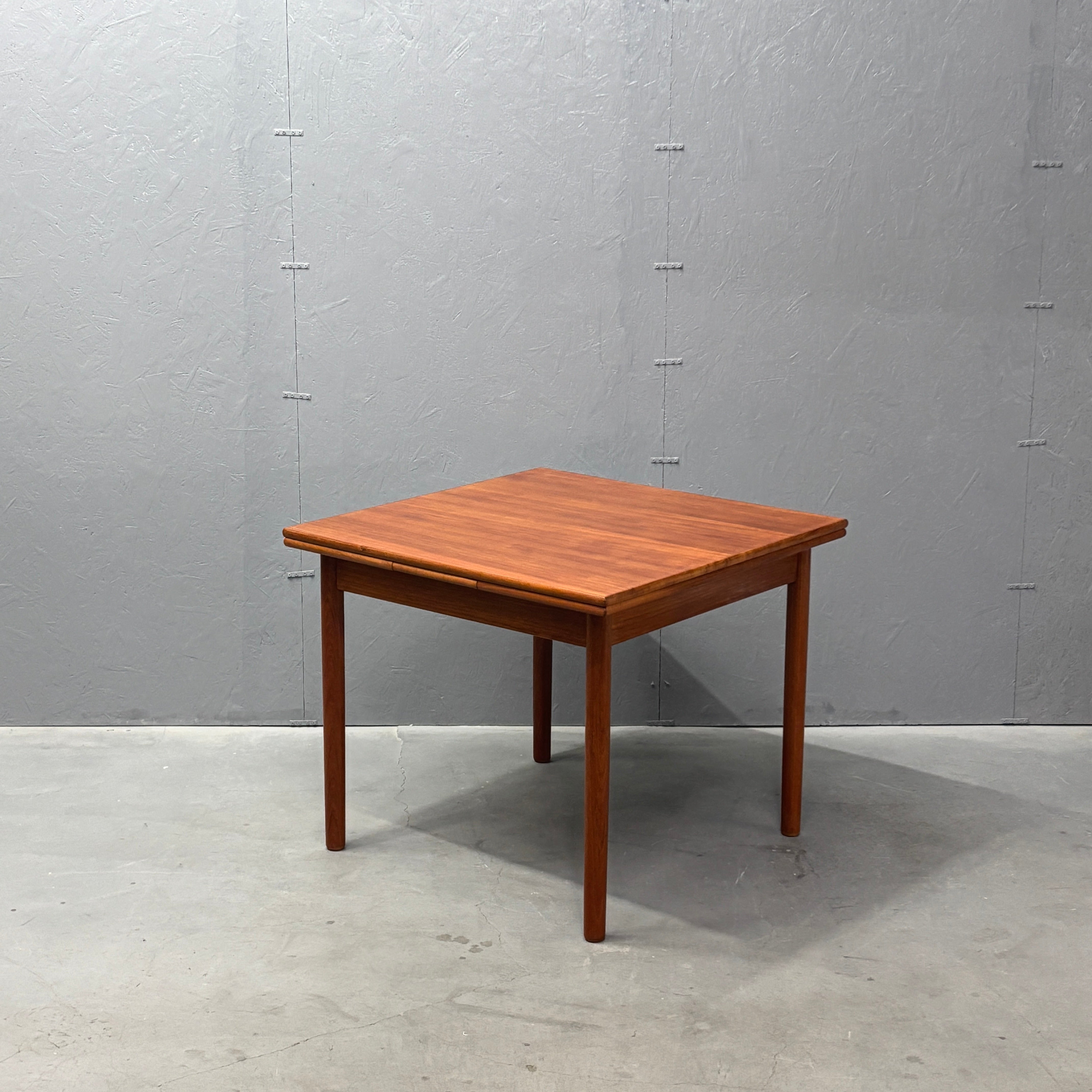 ダイニングテーブル – NONOR FURNITURE