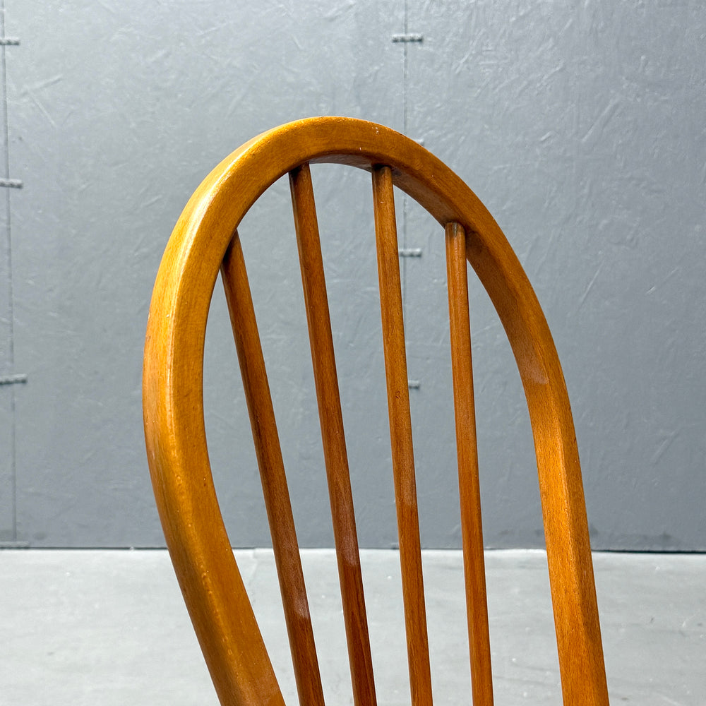 
                      
                        ERCOL(アーコール) / HOOP BACK CHAIR 4本 フープバックチェア (402)
                      
                    